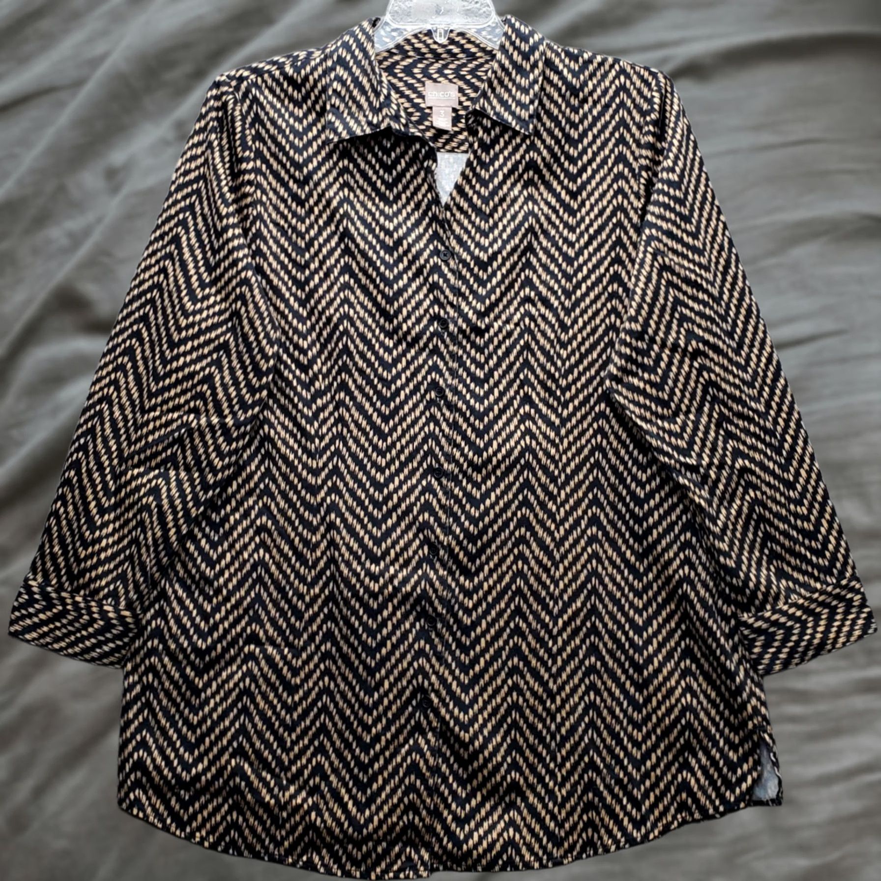 Vintage Chico's Womens XL Multi Chevron Print Tunic Shirt Long Sleeve Collared Button Up Size XL / US 12-14 / IT 48-50 - 1 Thumbnail