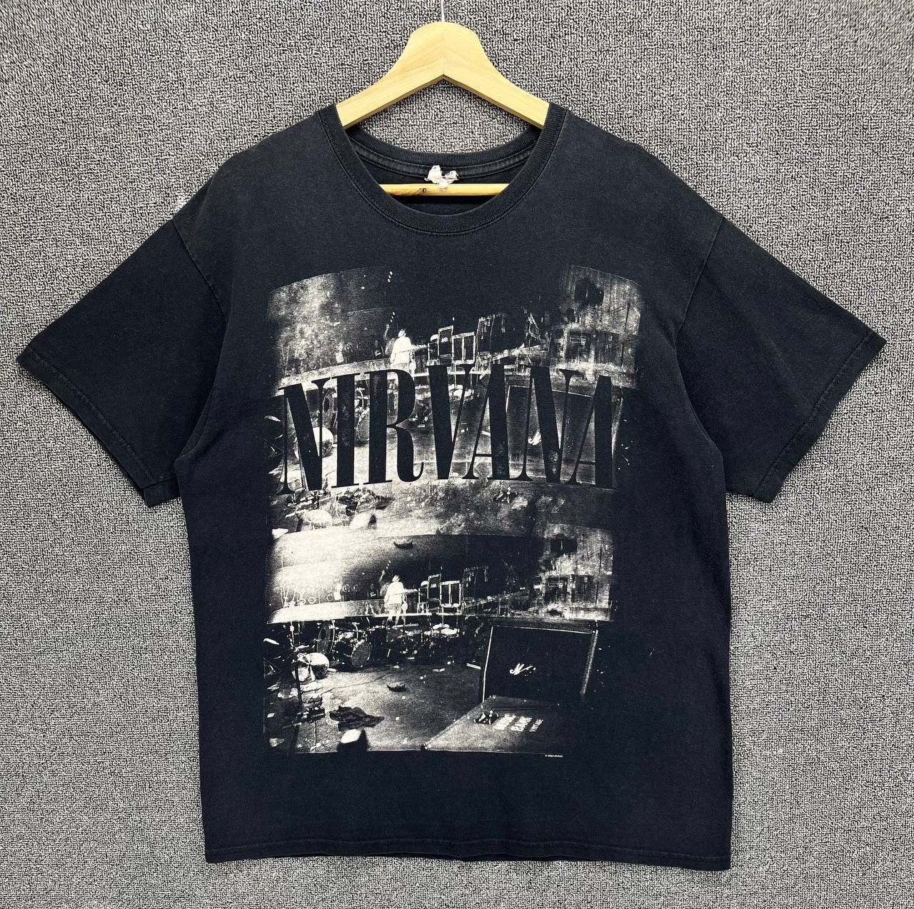 Band Tees × Nirvana Vintage Y2K Nirvana Punk Rock Band Tees T Shirts Size US L / EU 52-54 / 3 - 1 Thumbnail