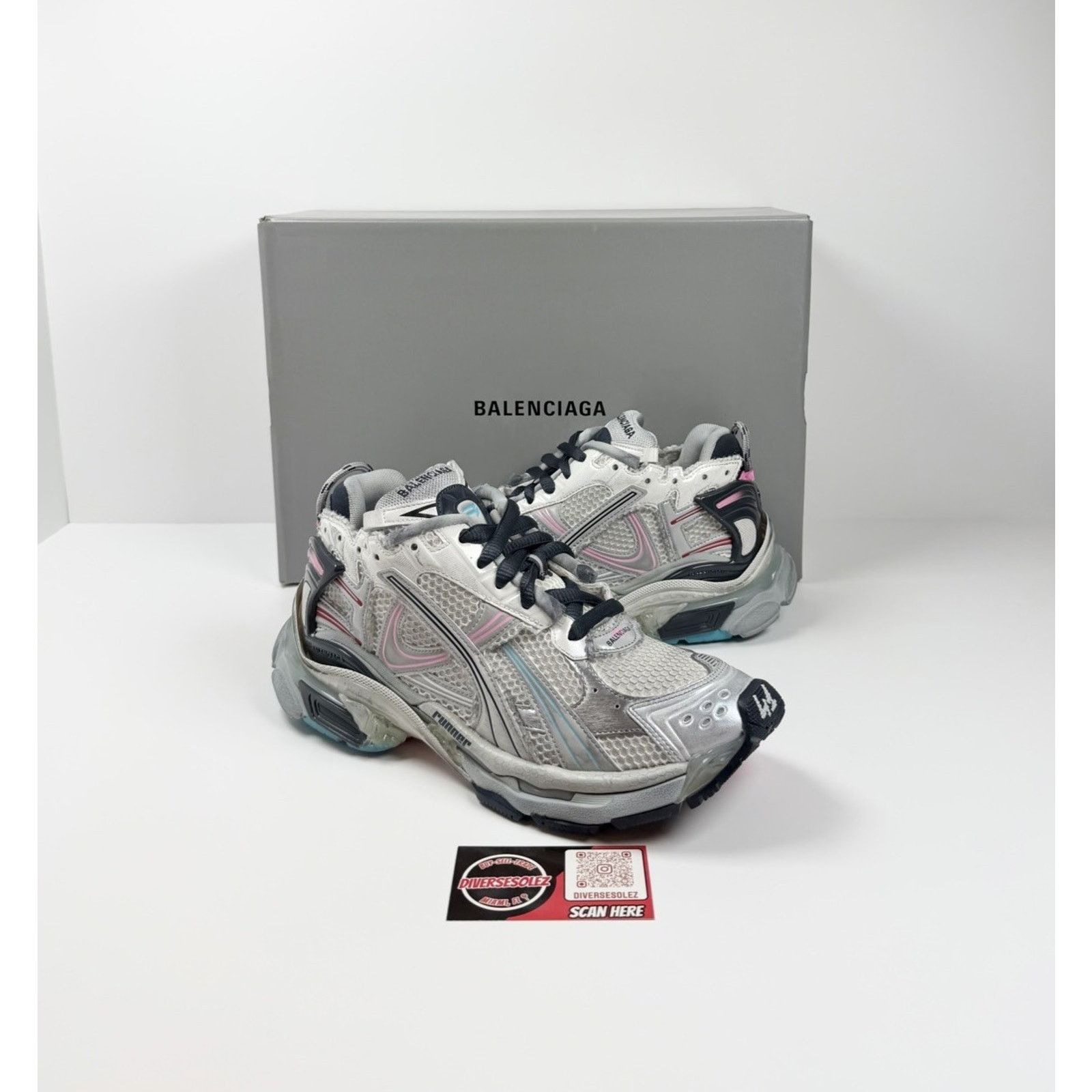 Balenciaga Size 41EU/8US - Balenciaga Runner Grey Pink Blue NEW! Size US 8 / EU 41 - 1 Thumbnail