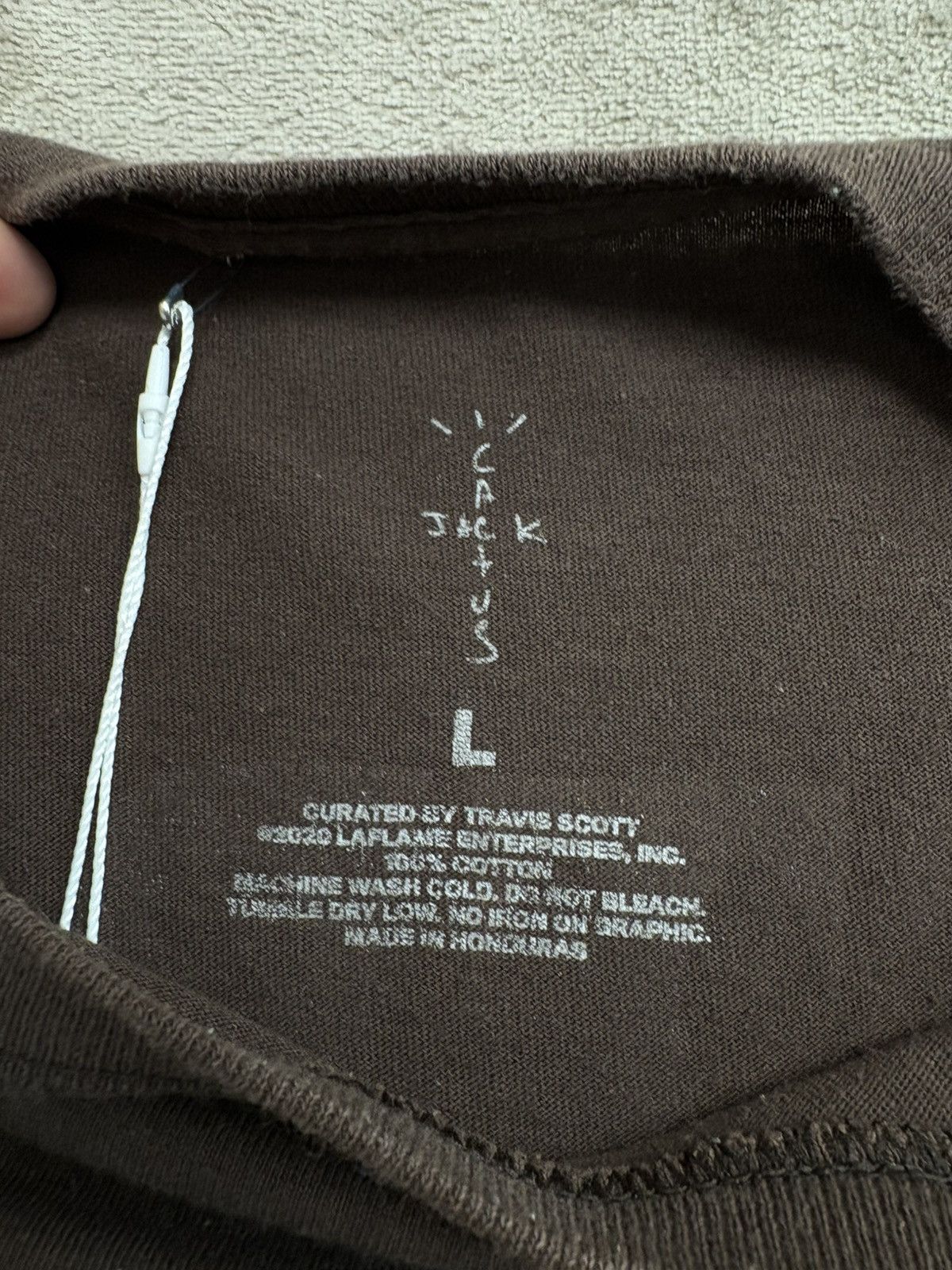Travis Scott Travis Scott x Fortnite Cactus Jack brown tee size L Size US L / EU 52-54 / 3 - 3 Thumbnail
