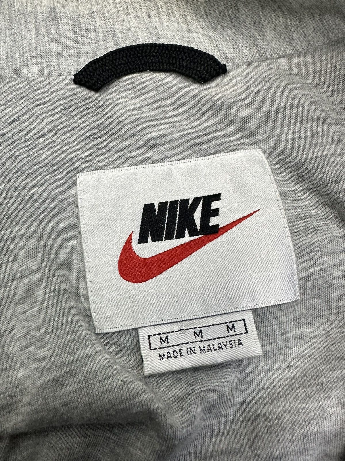 Nike × Vintage Vintage 90s Nike Swoosh Nylon Jacket MJ04 Size US M / EU 48-50 / 2 - 13 Thumbnail