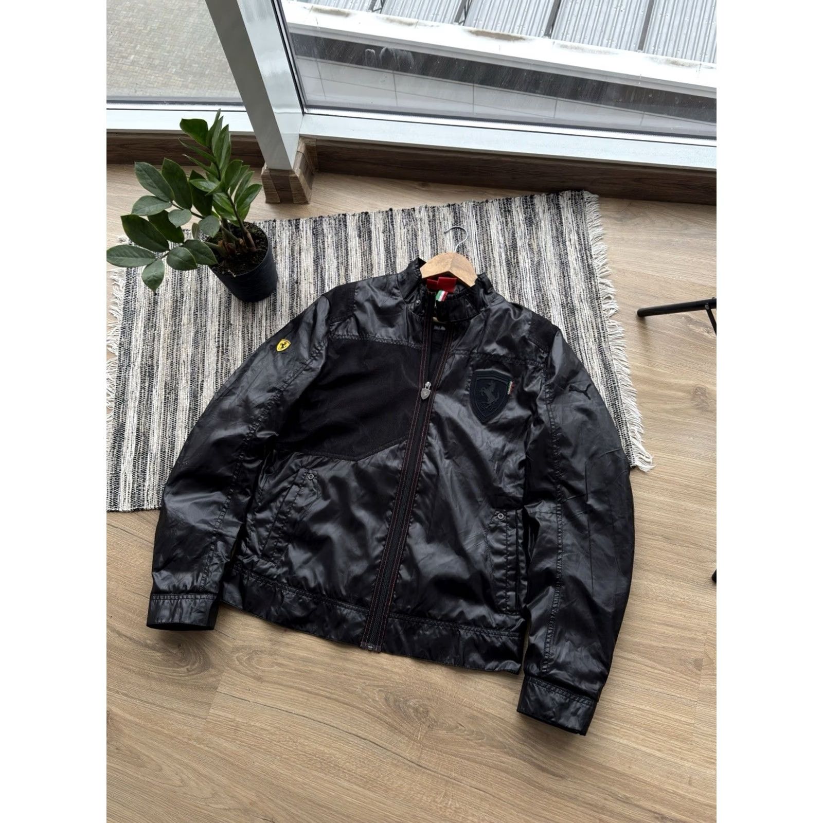 Puma VINTAGE Puma Ferrari Classic Nylon Zip Light Jacket Black M Men Size US M / EU 48-50 / 2 - 2 Thumbnail