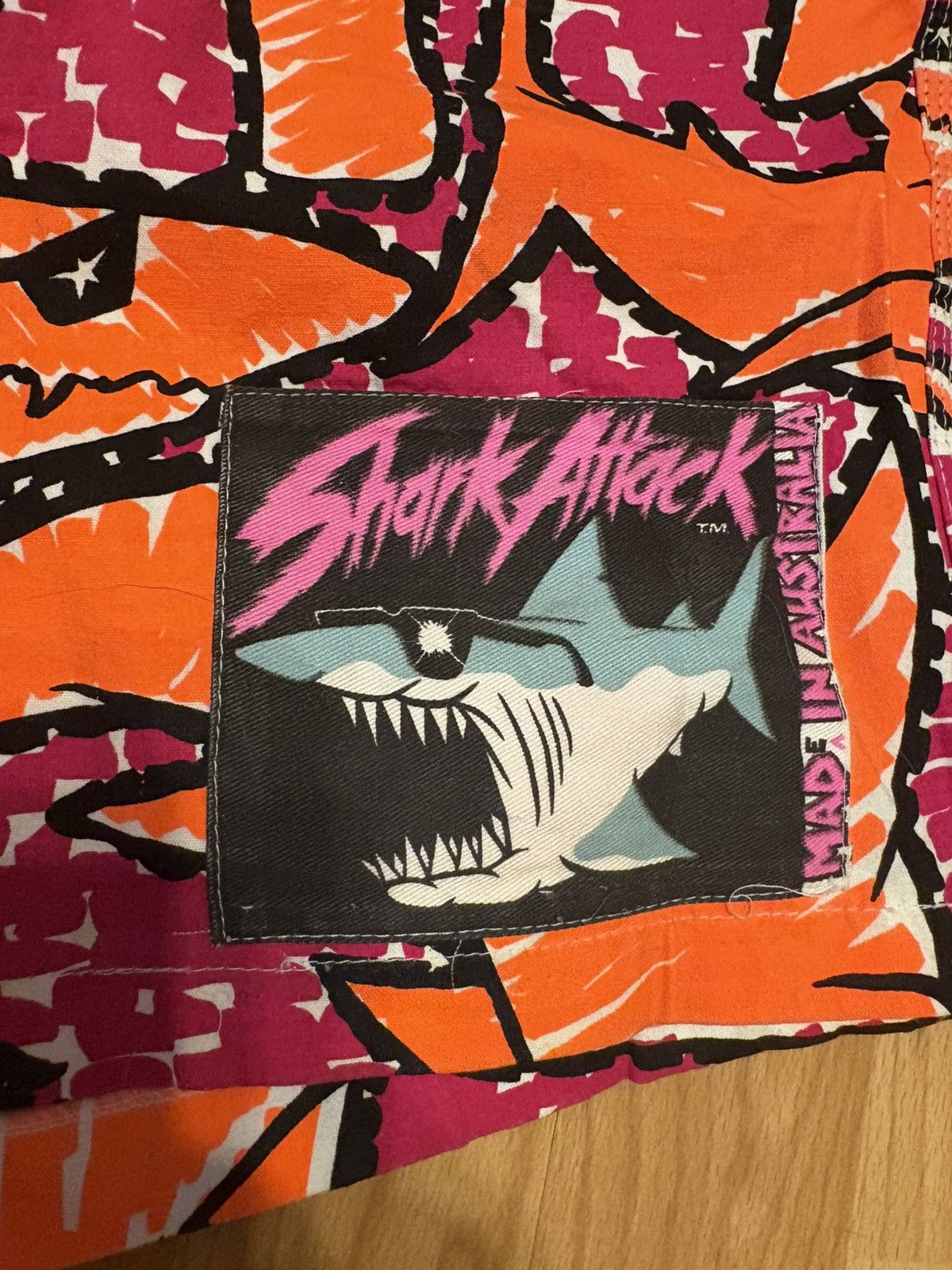 Vintage Vintage Danger Shark Attack Shorts 90’s Aussie Surf Wear Size US 32 / EU 48 - 4 Thumbnail