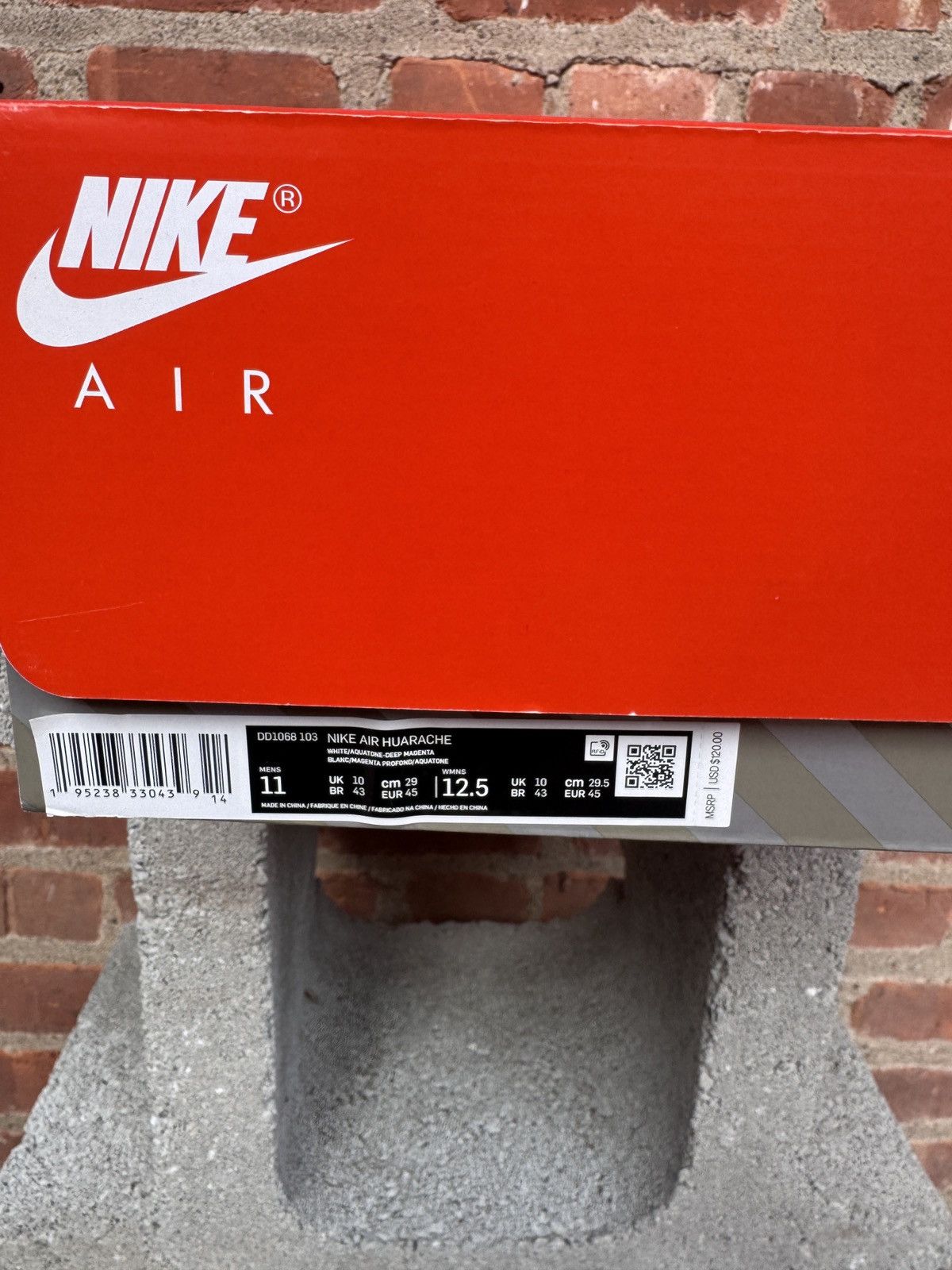Nike Nike air huarache Size US 11 / EU 44 - 9 Thumbnail