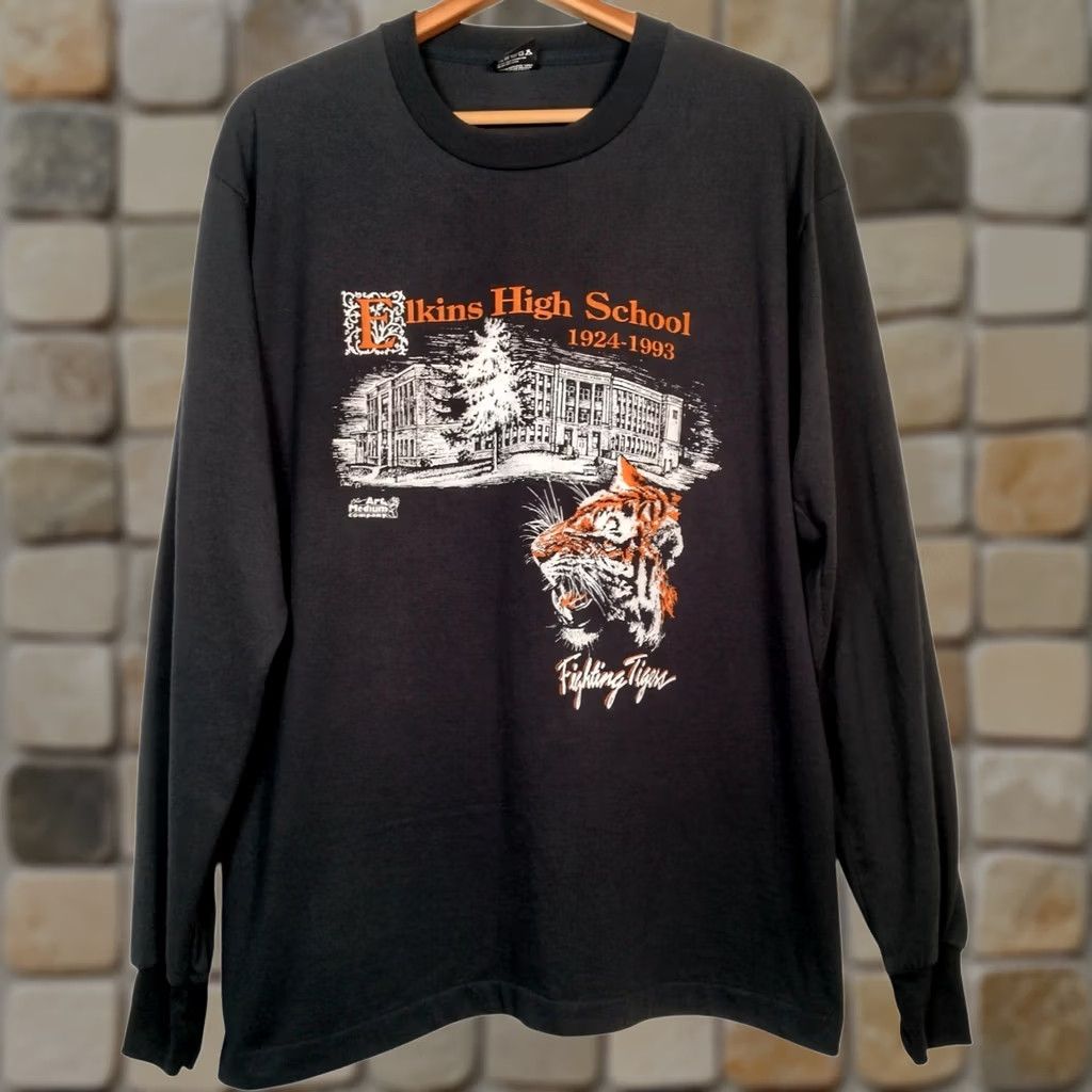 Vintage VINTAGE Elkins West Virginia High School Shirt Large Long Sleeve Academia 1990s Size US L / EU 52-54 / 3 - 1 Thumbnail
