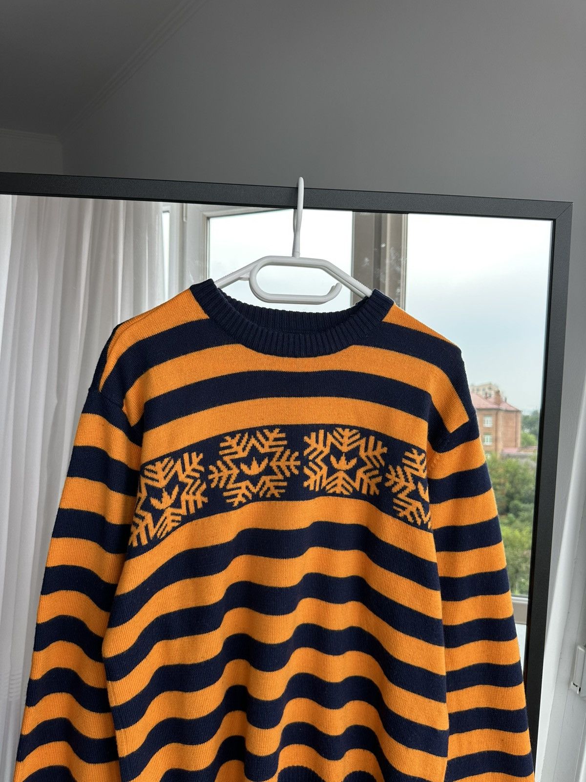 Adidas Adidas Vintage Sweater with Trefoil Snowflake Pattern Size US M / EU 48-50 / 2 - 2 Thumbnail