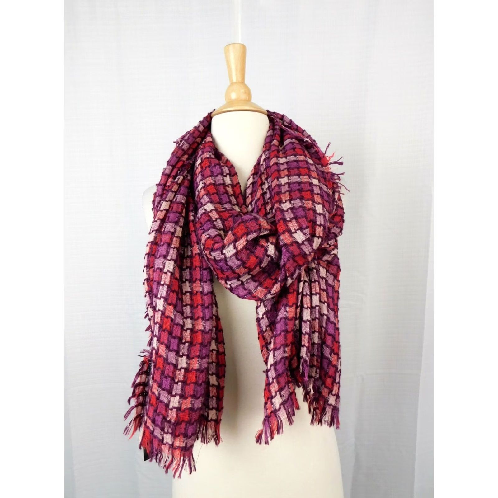 Vintage INC International Concepts Scarf Red Houndstooth Patchwork Fringe Oversize Rectangle Womens Size ONE SIZE - 2 Thumbnail