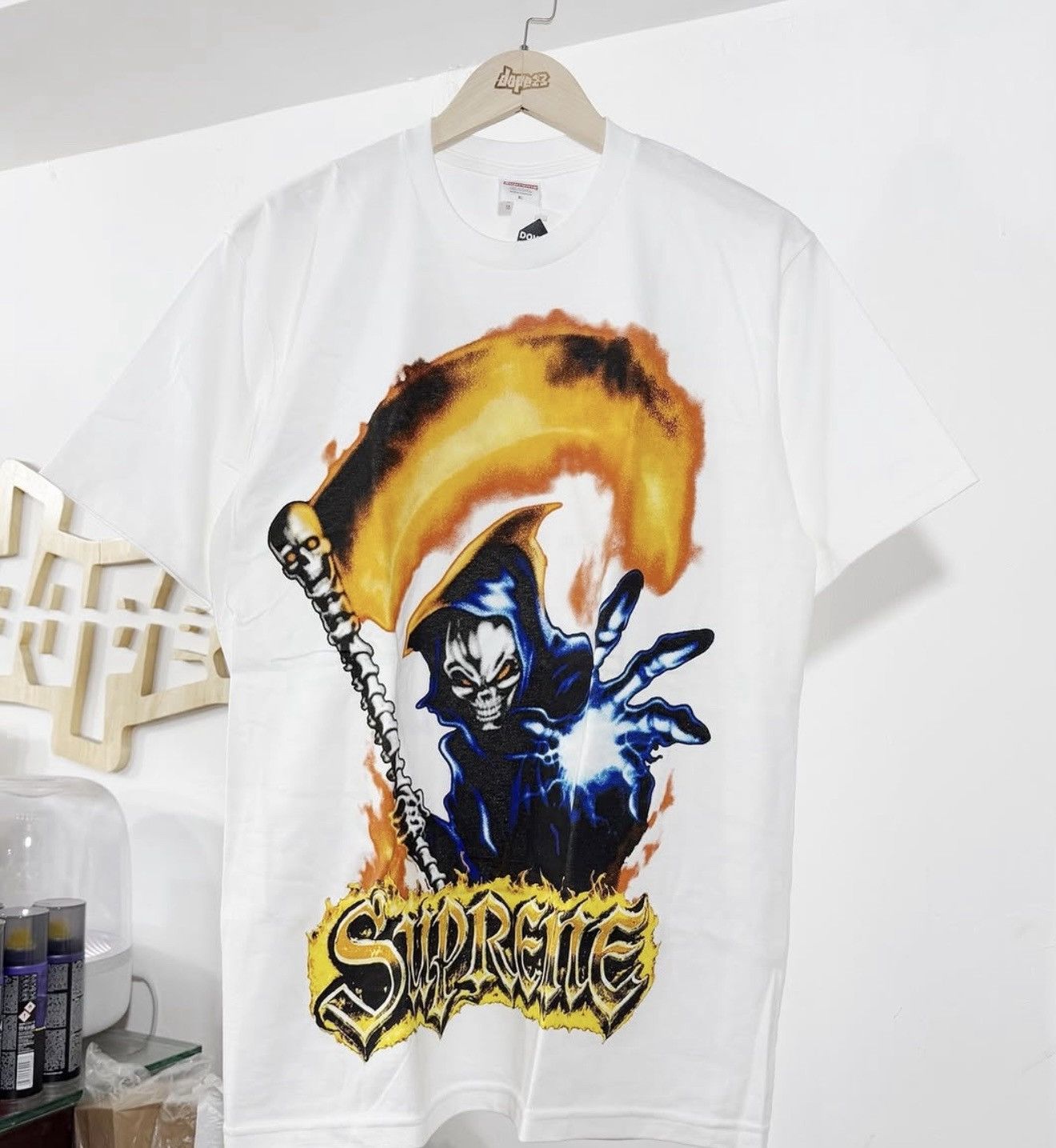 Supreme Supreme Grim Reaper Tee L SS26 Size US L / EU 52-54 / 3 - 1 Thumbnail