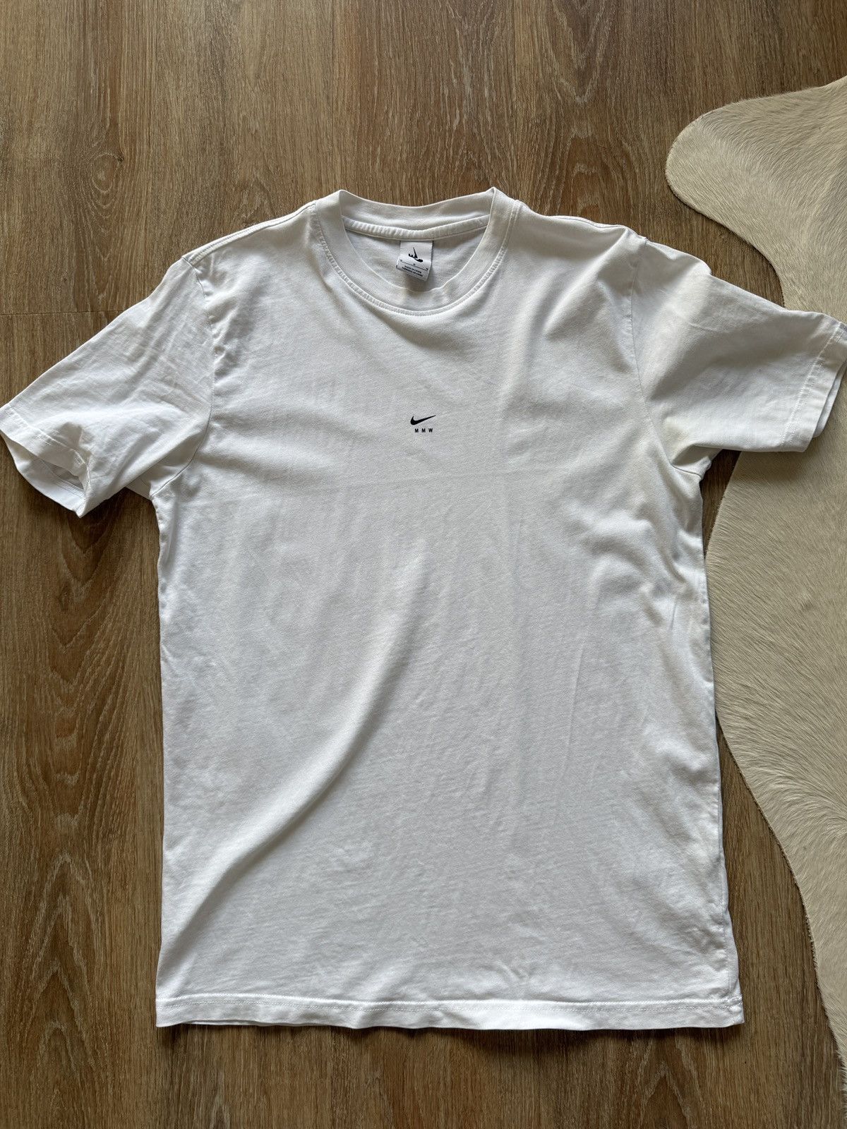 1017 ALYX 9SM × Nike Nike x MMW Alyx Swoosh T-Shirt Size US M / EU 48-50 / 2 - 1 Thumbnail