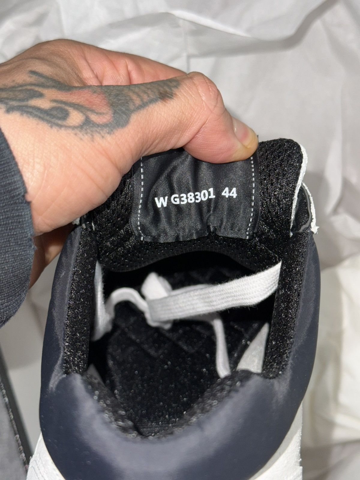 Chanel Chanel CC sneakers Size US 11 / EU 44 - 14 Thumbnail