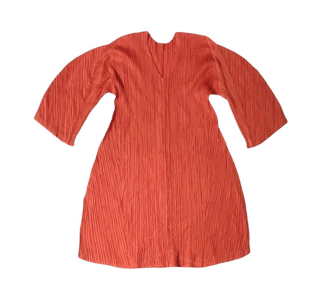 Pleats Please Issey Miyake Vintage Issey miyake pleats please orange long tee Size S / US 4 / IT 40 - 1 Thumbnail