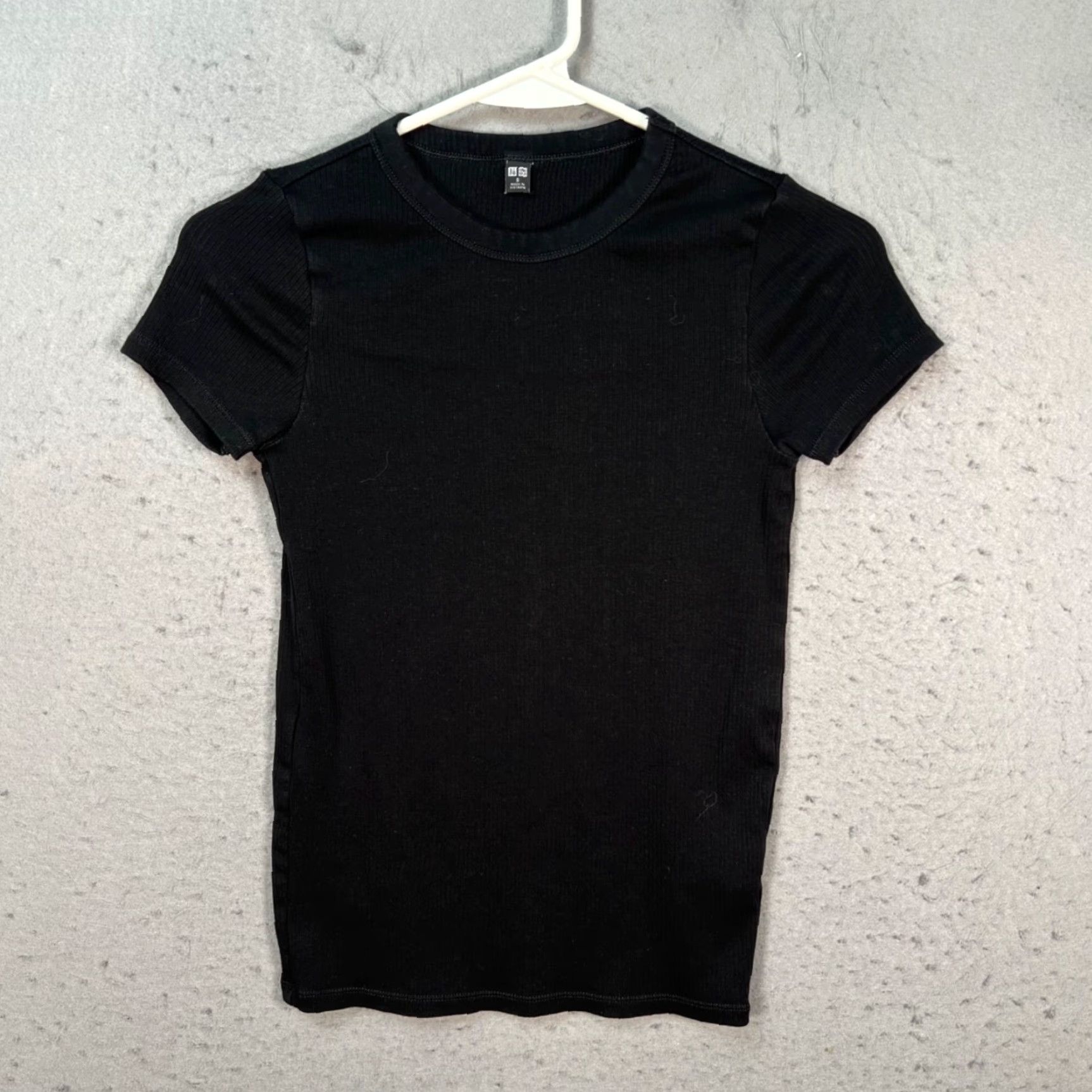 Uniqlo VINTAGE Uniqlo Womens Small Black Ribbed Short Sleeve T-Shirt Cotton Blend Casual Top Shirt Womens S Black Ribbed Casual Cotton Blend T-Shirt Size S / US 4 / IT 40 - 2 Thumbnail