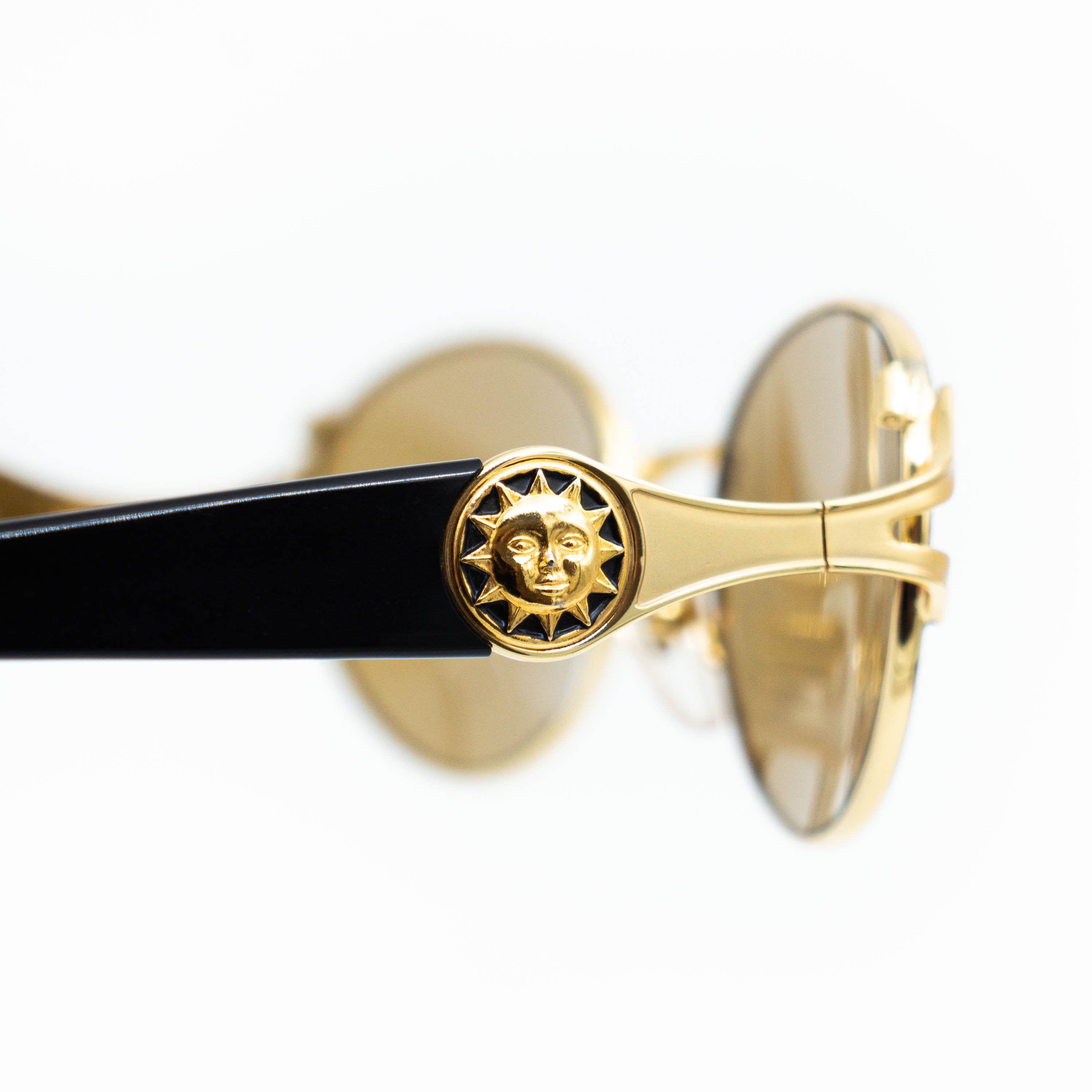 Versace × Vintage GIANNI VERSACE MOD 1231 Oval Gold Black Sunglasses Vintage Size ONE SIZE - 5 Thumbnail