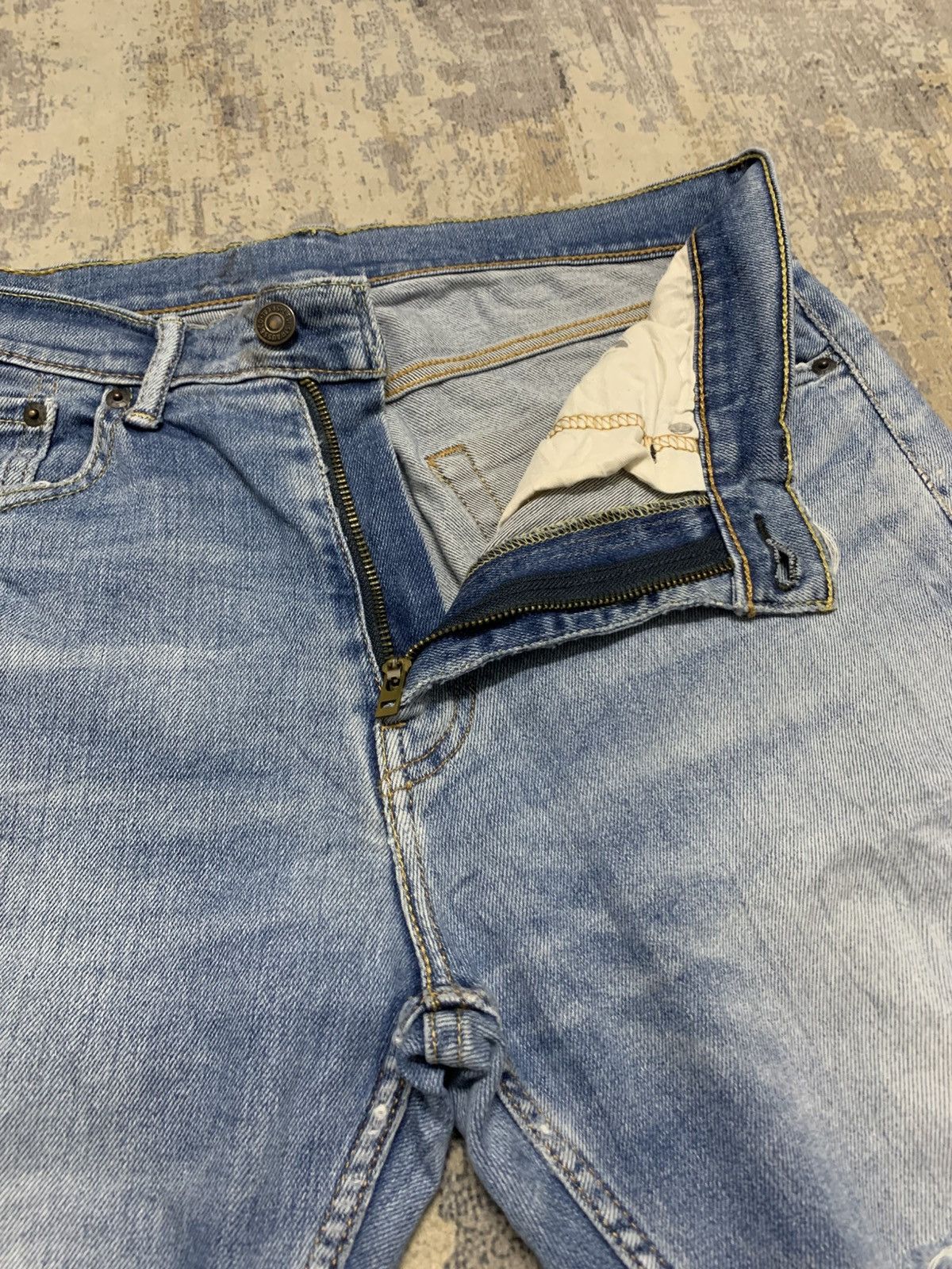 Levi's VTG Y2K Levi’s 505 Straight Leg Denim Jeans Distressed Faded Size US 33 - 4 Thumbnail
