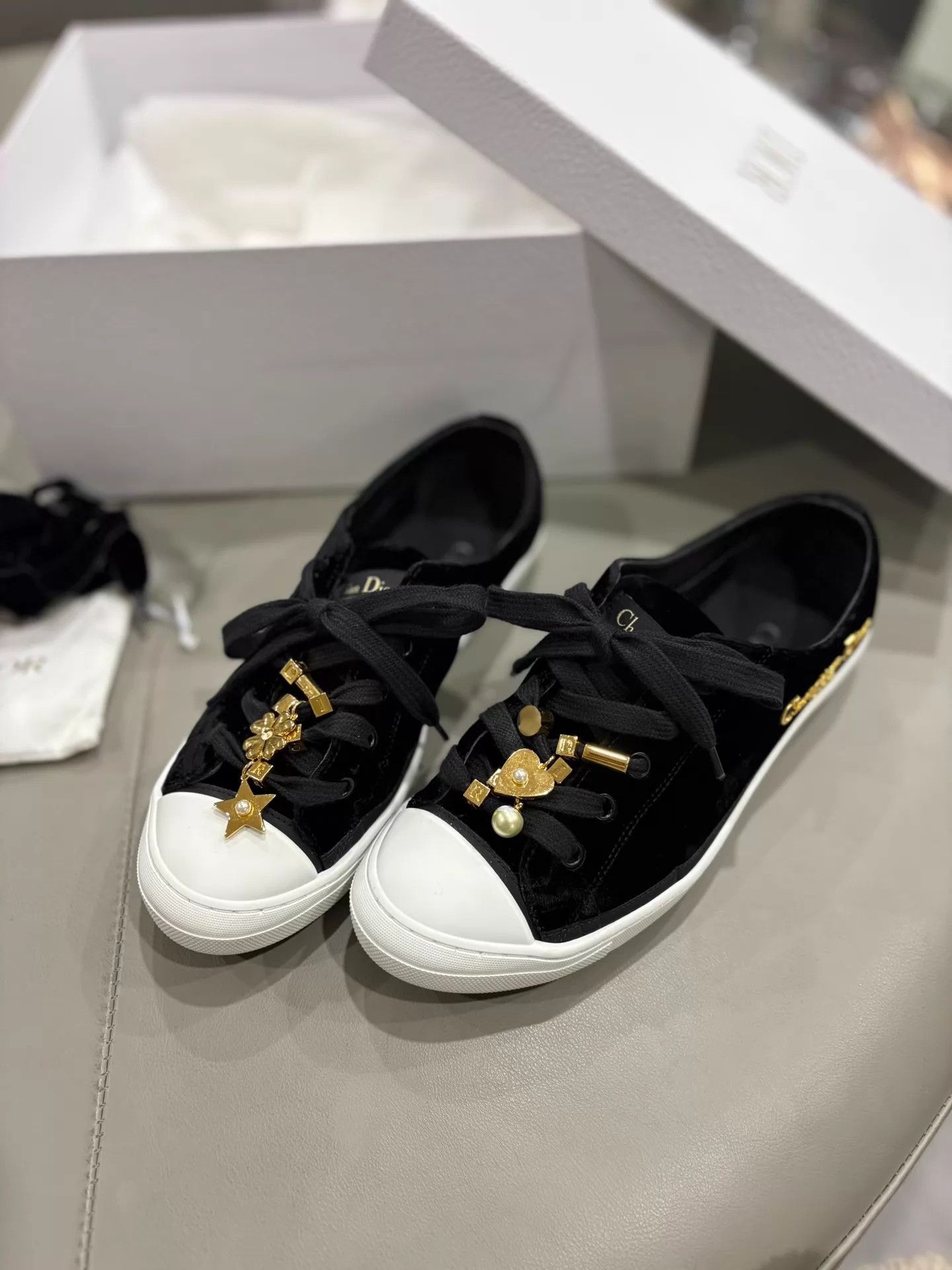 Dior Dior 25 New Black Velvet Lucky Casual Sneakers 36 Size US 5.5 / IT 35.5 - 1 Thumbnail