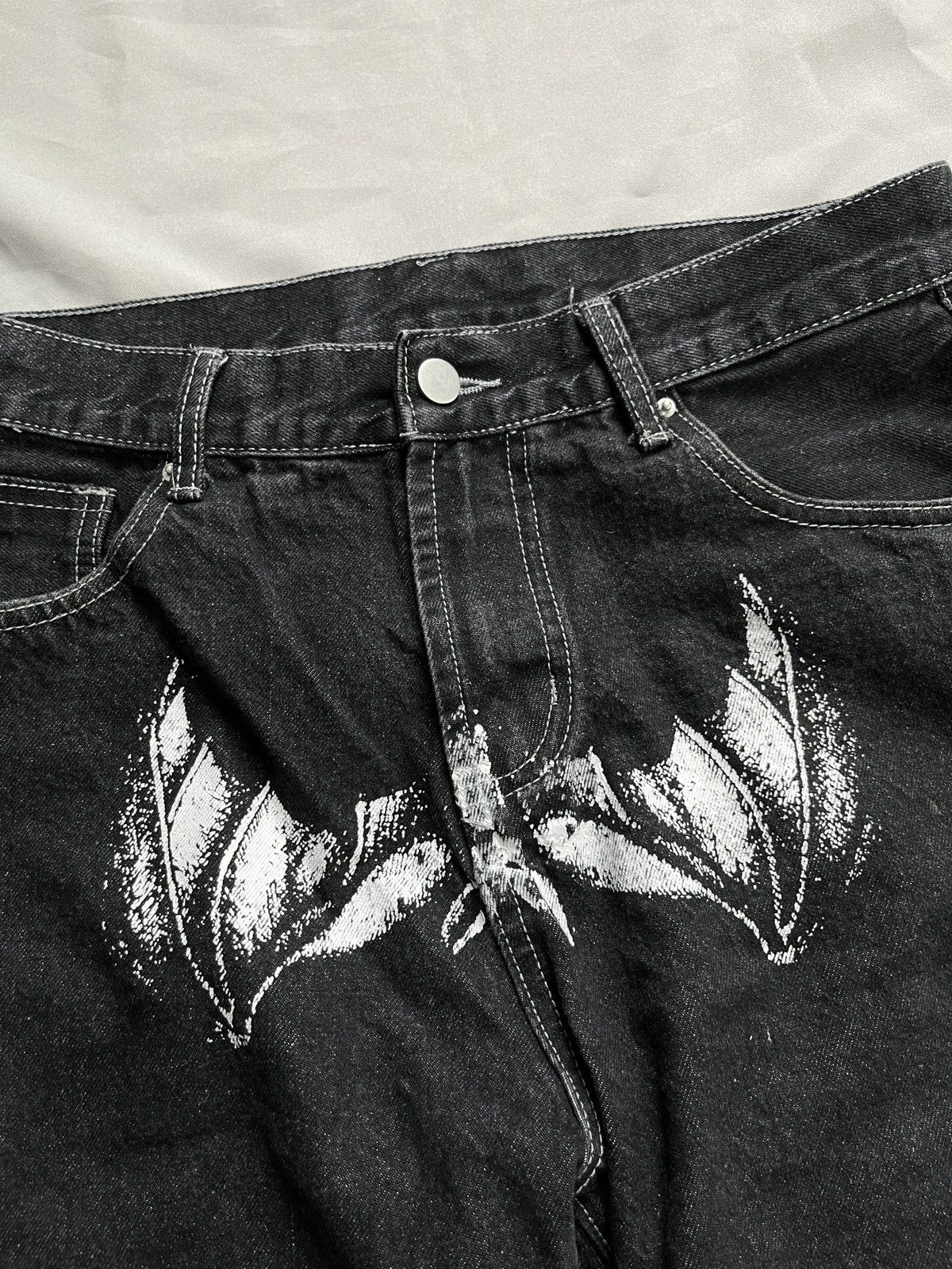 Expert Horror KNOCK KNOCK BAT MICHAEL MYERS Horror Streetwear JEANS Size US 32 / EU 48 - 5 Thumbnail