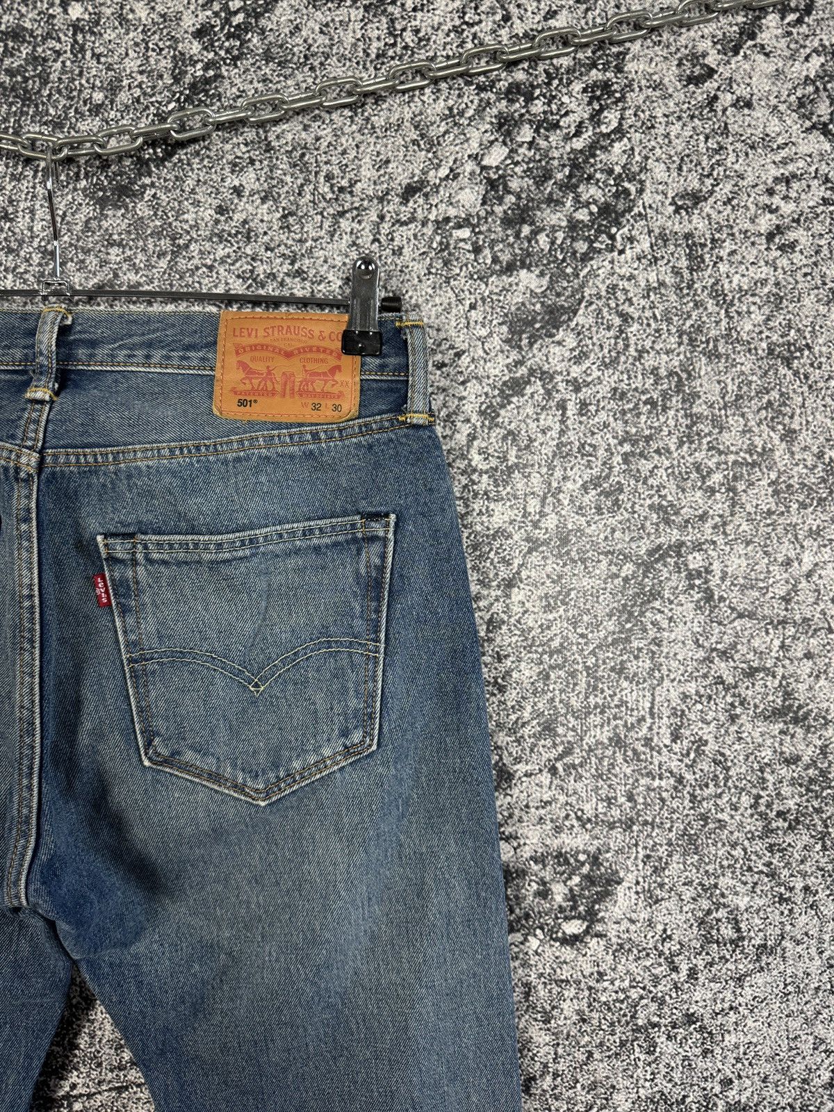 Levi's Men’s Levi’s 501 Denim Straight Jeans Pants Size W32 L30 Size US 32 / EU 48 - 13 Thumbnail