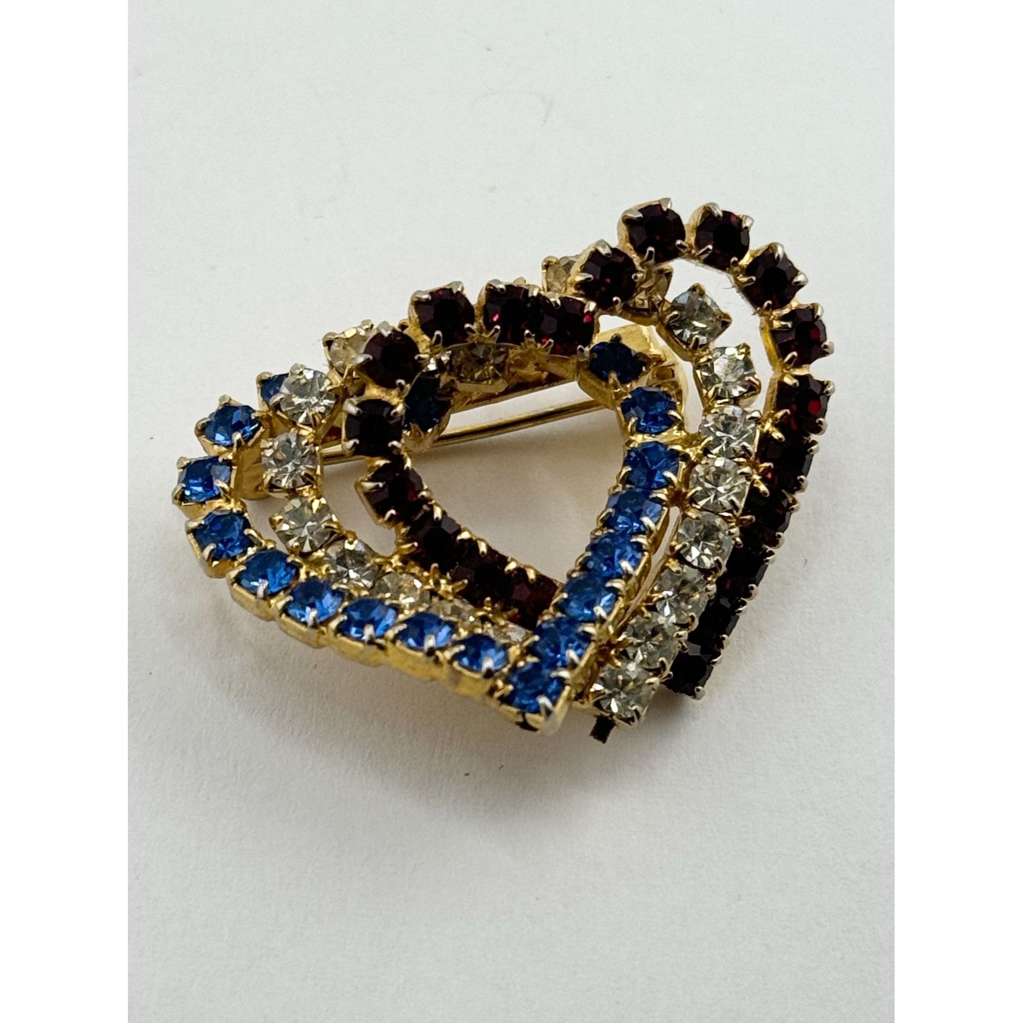Vintage Vintage red white and blue rhinestone heart pin Size ONE SIZE - 3 Thumbnail
