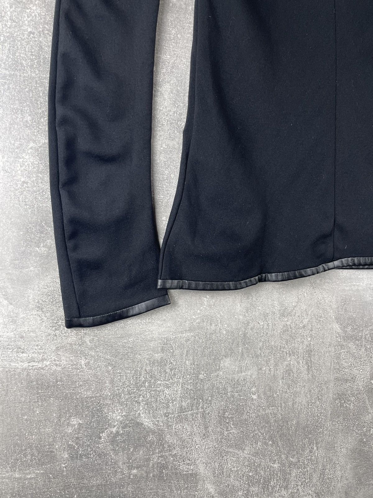 Emporio Armani Emporio Armani Zip Neck Mock Turtleneck Top Black Size 42 Size S / US 4 / IT 40 - 5 Thumbnail