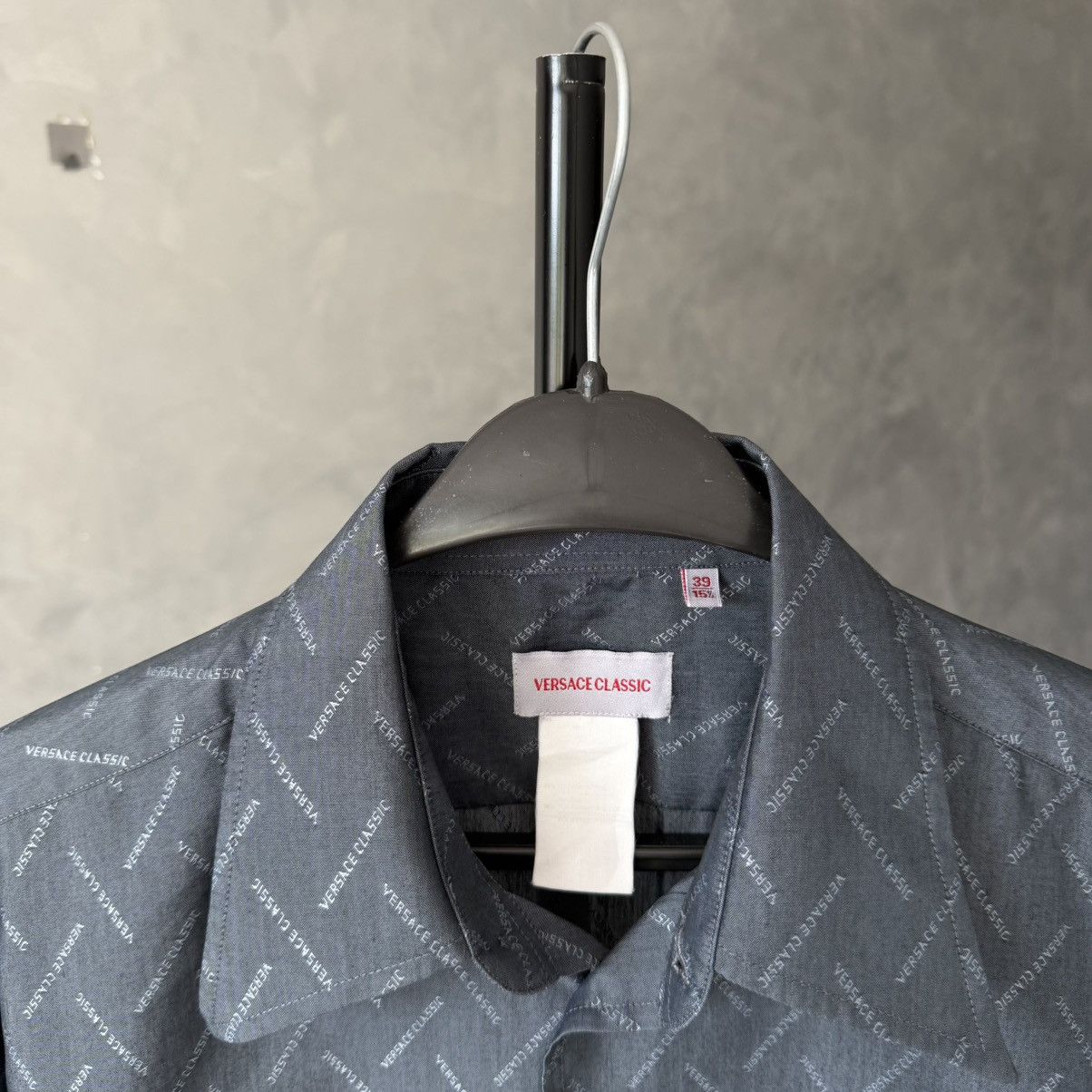 Versace Vintage Versace Classic Monogram Logo Buttons Up Shirt 39/15 Size US M / EU 48-50 / 2 - 3 Thumbnail