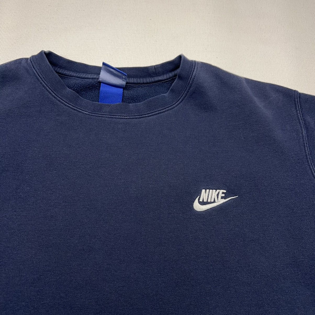 Nike Nike Crewneck Sweatshirt Blue Swoosh Logo Sweater Y2K Size US XXL / EU 58 / 5 - 3 Thumbnail