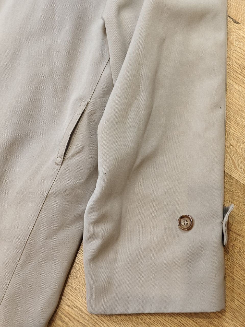 Burberry × Vintage Original Burberry Coat with Signature Lining Size US XL / EU 56 / 4 - 16 Thumbnail