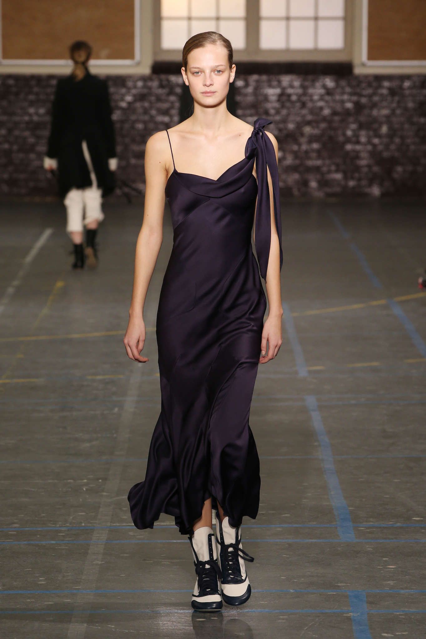 John Galliano John Galliano Runway 2016 FW Look Show 3 Black Dress Size M / US 6-8 / IT 42-44 - 3 Thumbnail