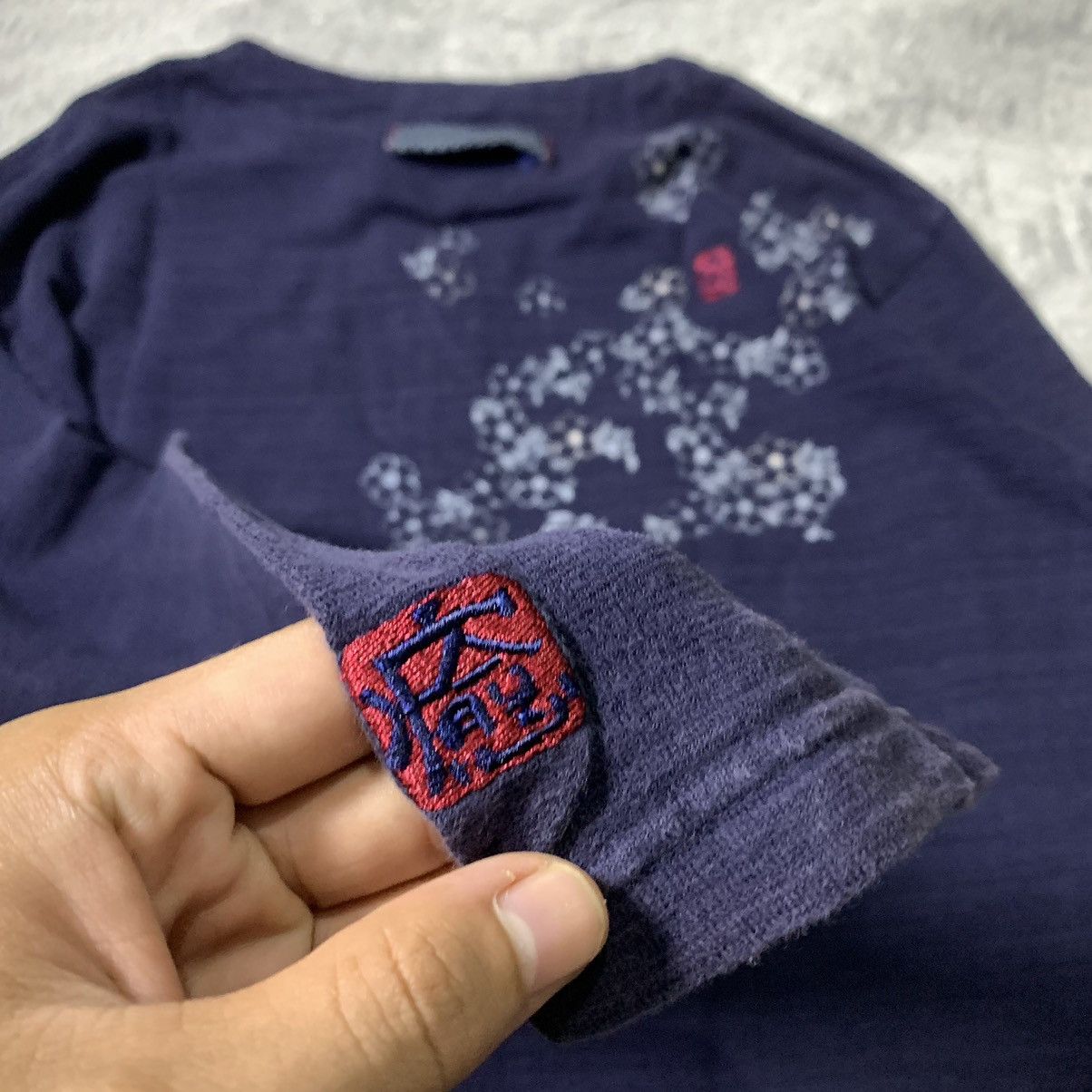 Japanese Brand JAPANESE TRADITIONAL FLOWER LONG SLEEVE SUKAJAN STYLE Size US M / EU 48-50 / 2 - 10 Thumbnail