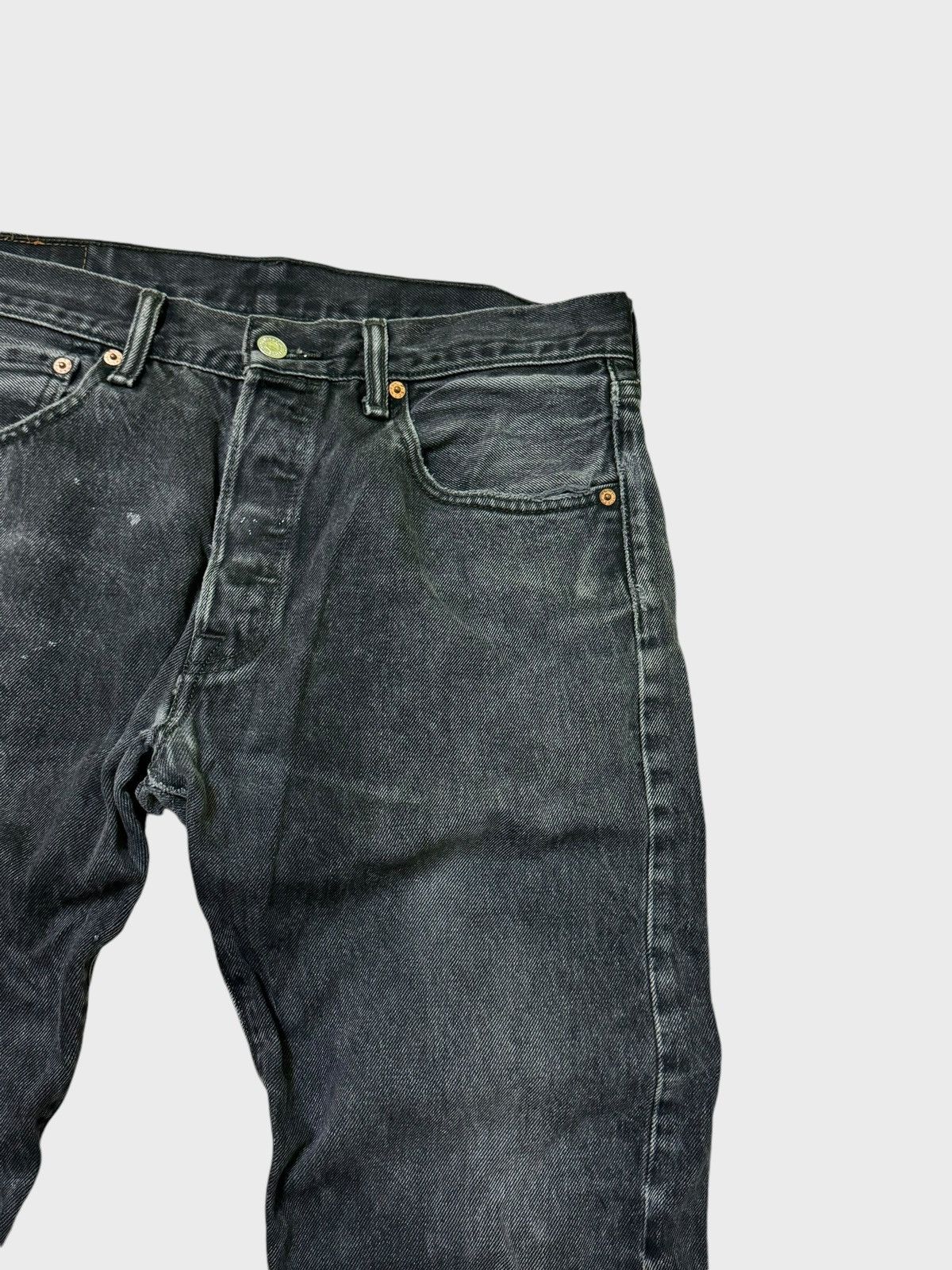 Levi's Vintage Levi's 501 Black Faded Distressed Denim Jeans Size US 32 / EU 48 - 5 Thumbnail