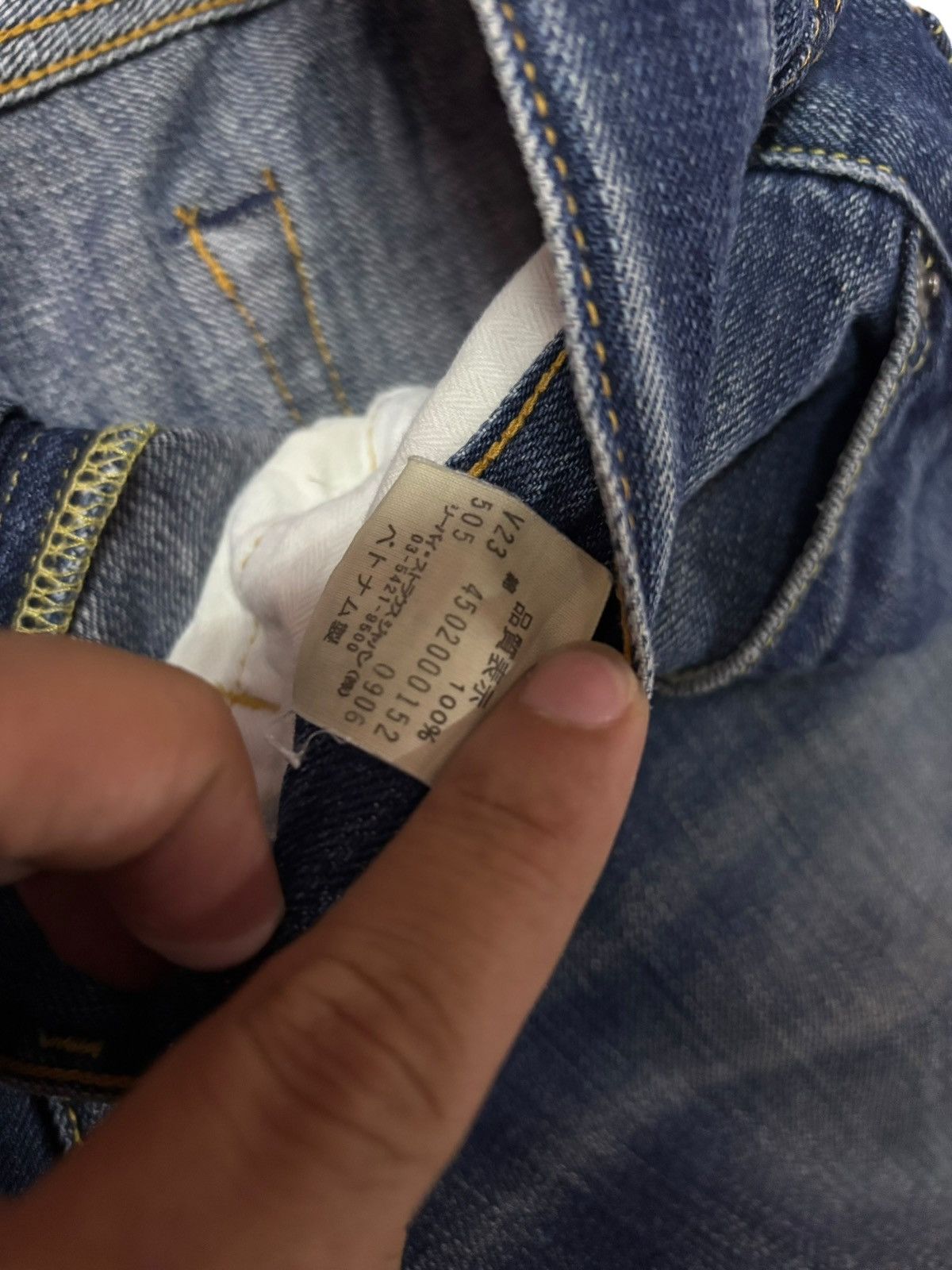 Levi's Vtg 90s Levi’s 505 Distressed Jeans Size US 32 / EU 48 - 8 Thumbnail