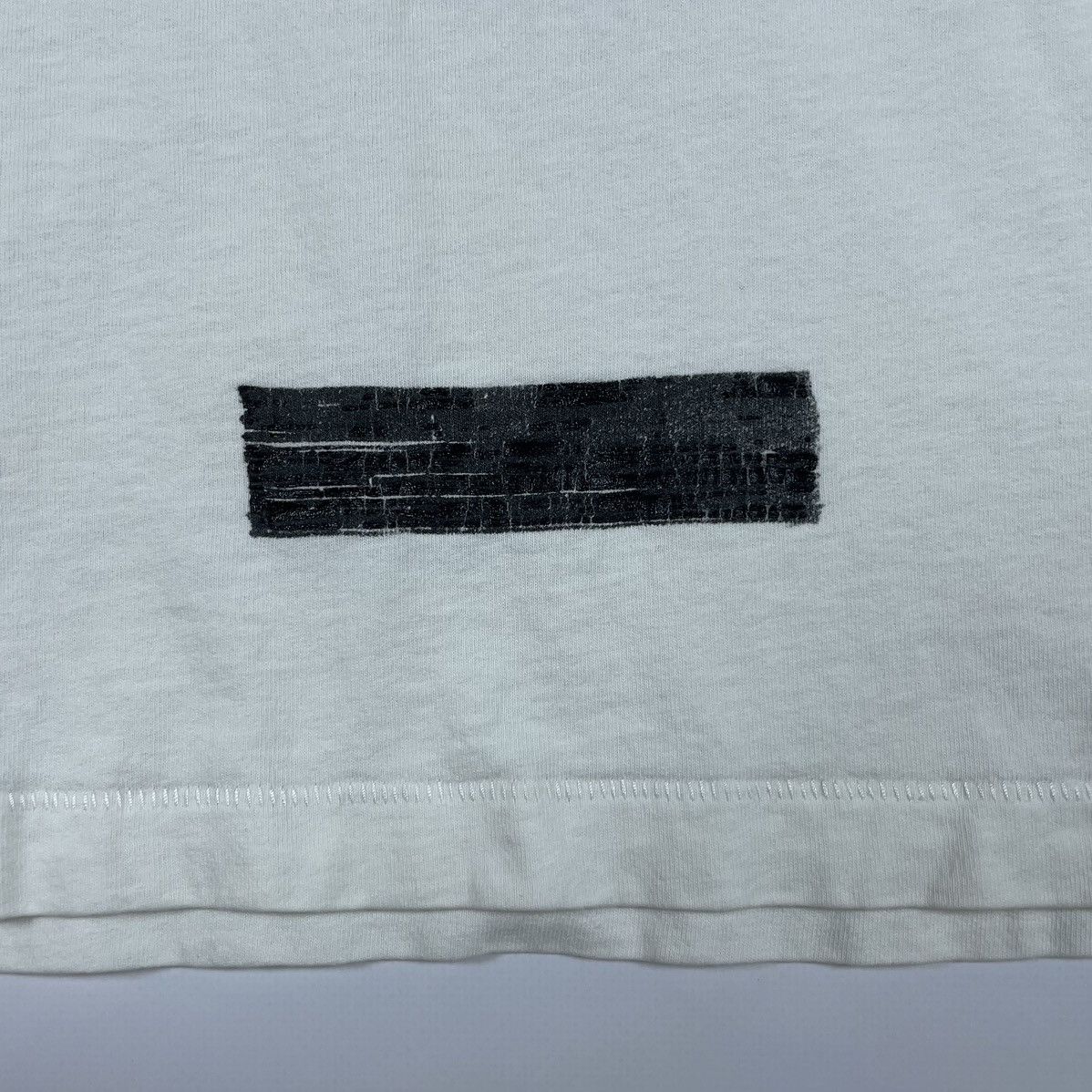 Off White Distressed Faded Black Arrows White T-shirt