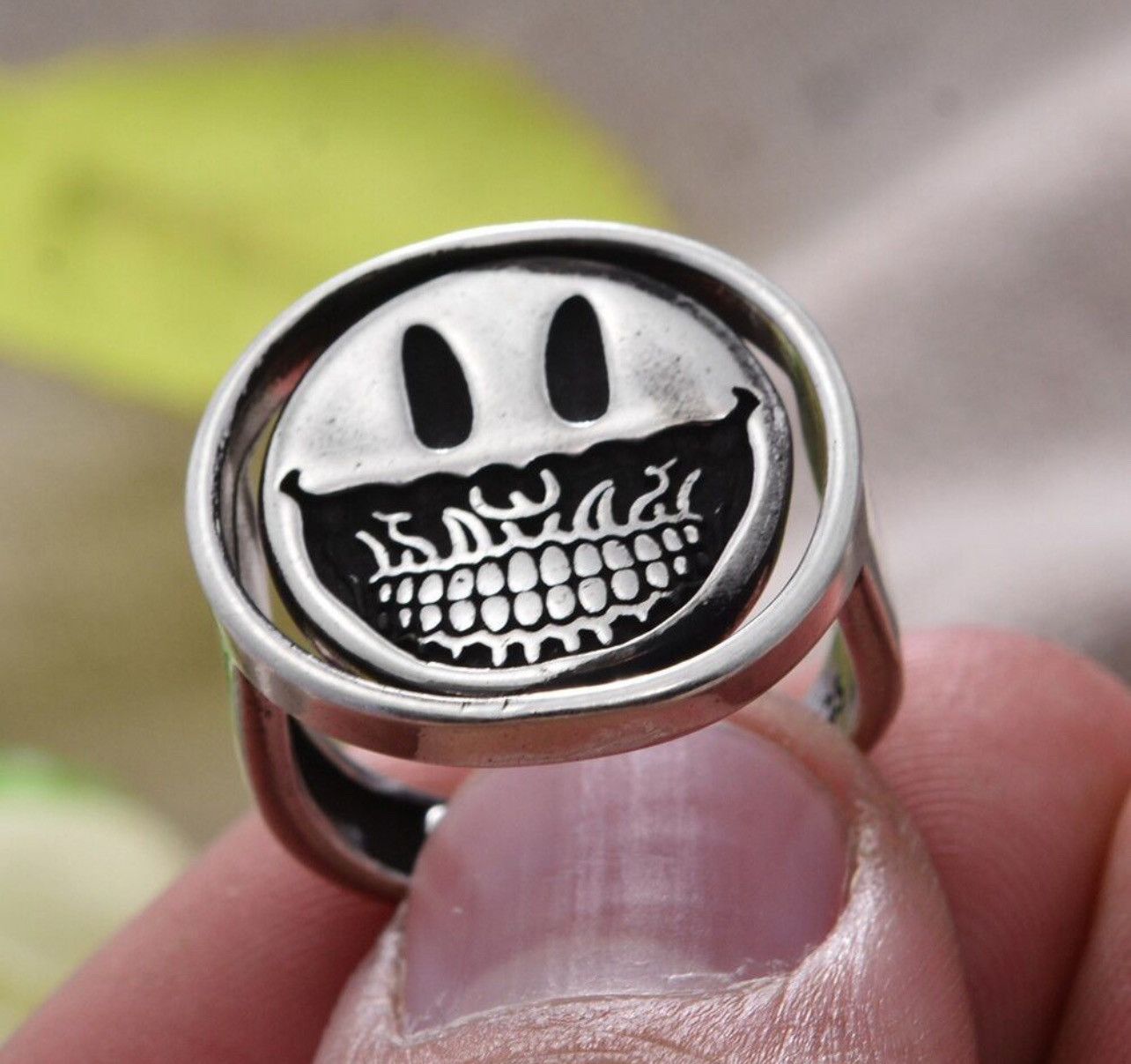 Jewelry × Other Smiley Face Flip Ring Size ONE SIZE - 1 Thumbnail