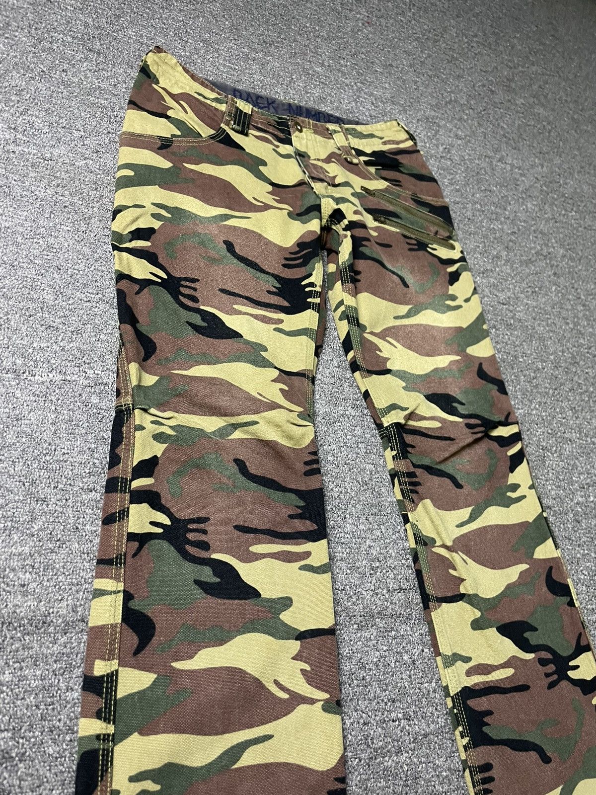 Japanese Brand Back Number Camouflage Flare Pants (68) Size US 32 / EU 48 - 4 Thumbnail