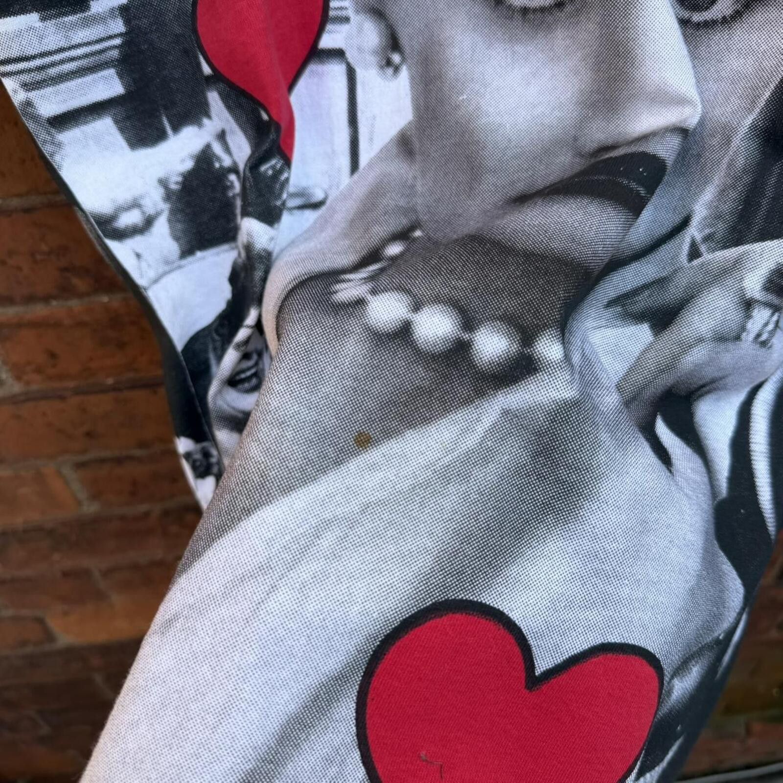 Gildan Vintage I love Lucy all over print t shirt 00s L Size US L / EU 52-54 / 3 - 5 Thumbnail