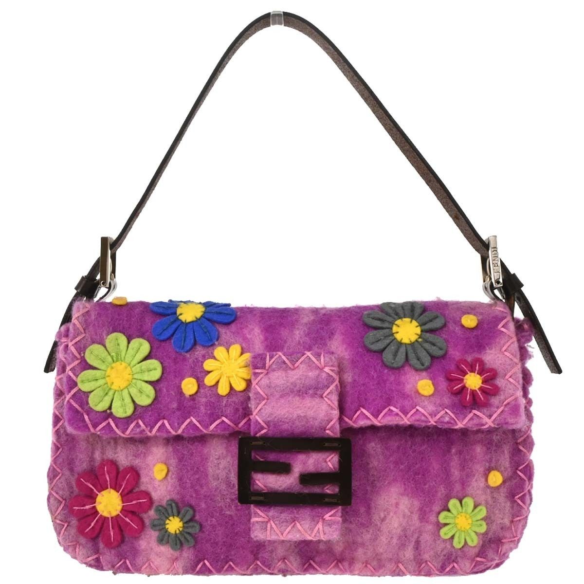 Fendi Fendi Baguette Patent Size ONE SIZE - 1 Thumbnail