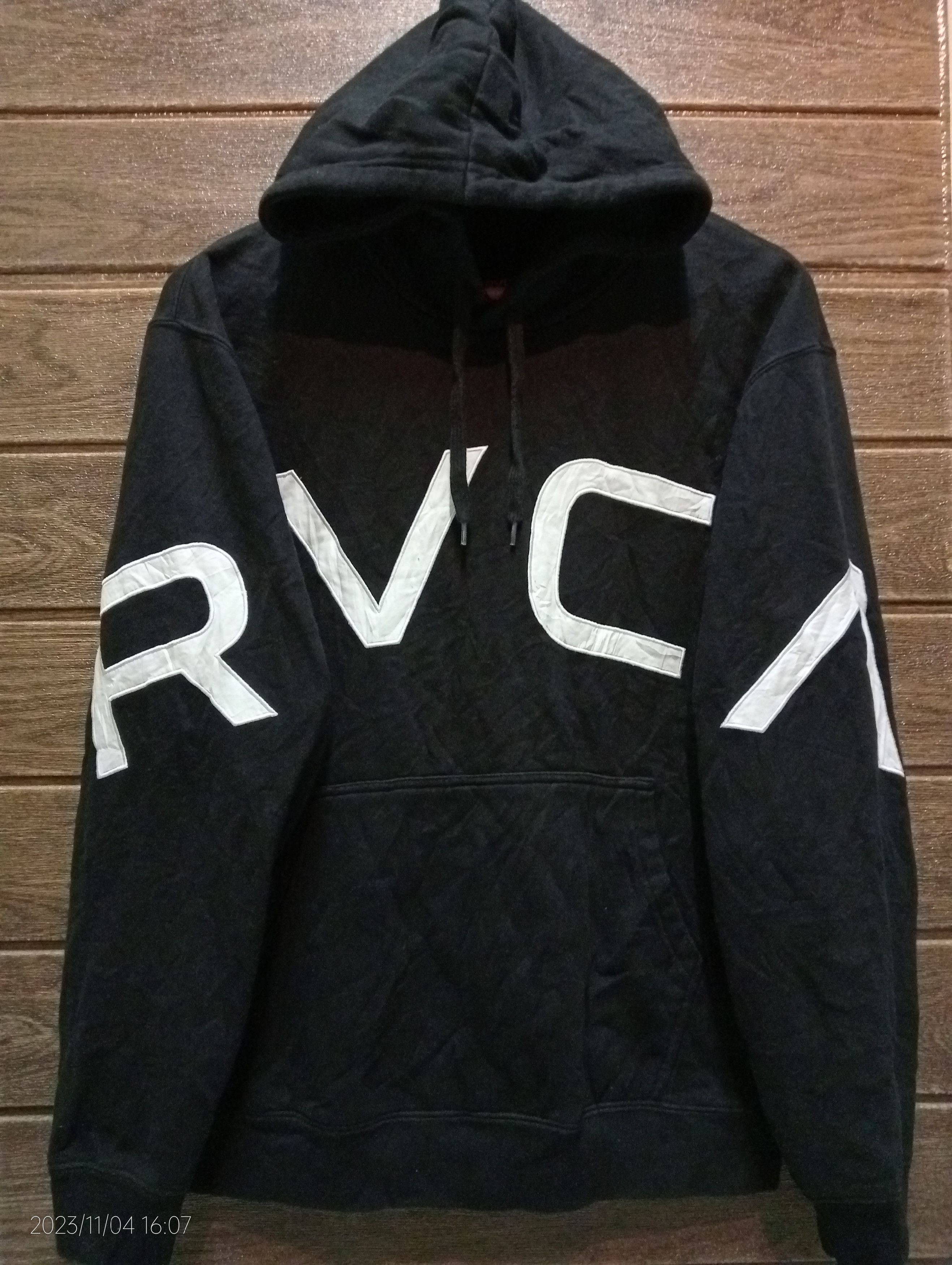 image of Vintage Rvca Spellout Black Hoodie Very, Men's (Size Small)