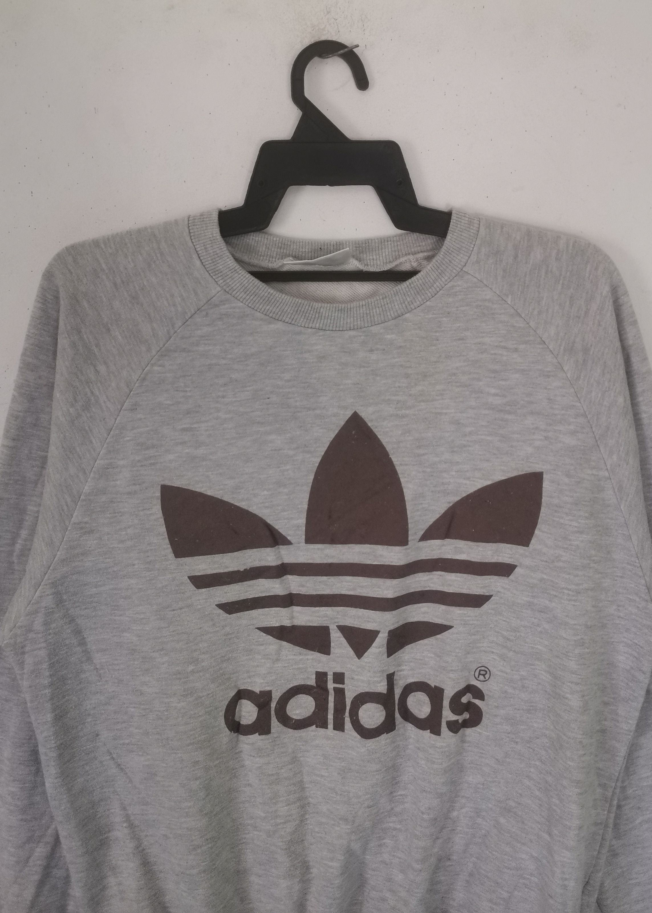 Adidas × Vintage Rare vintage Adidas big logo sweatshirt grey colour Size US M / EU 48-50 / 2 - 2 Thumbnail