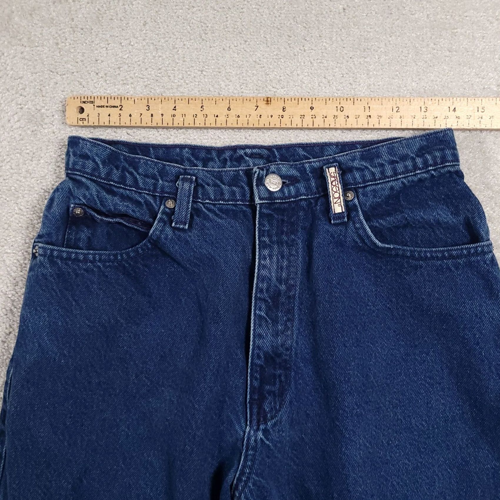 Vintage VINTAGE Sasson Jeans Blue High Waist Tapered Leg 11/12 28X29 USA Made Womens Men’s? Size 32" / US 10 / IT 46 - 5 Thumbnail