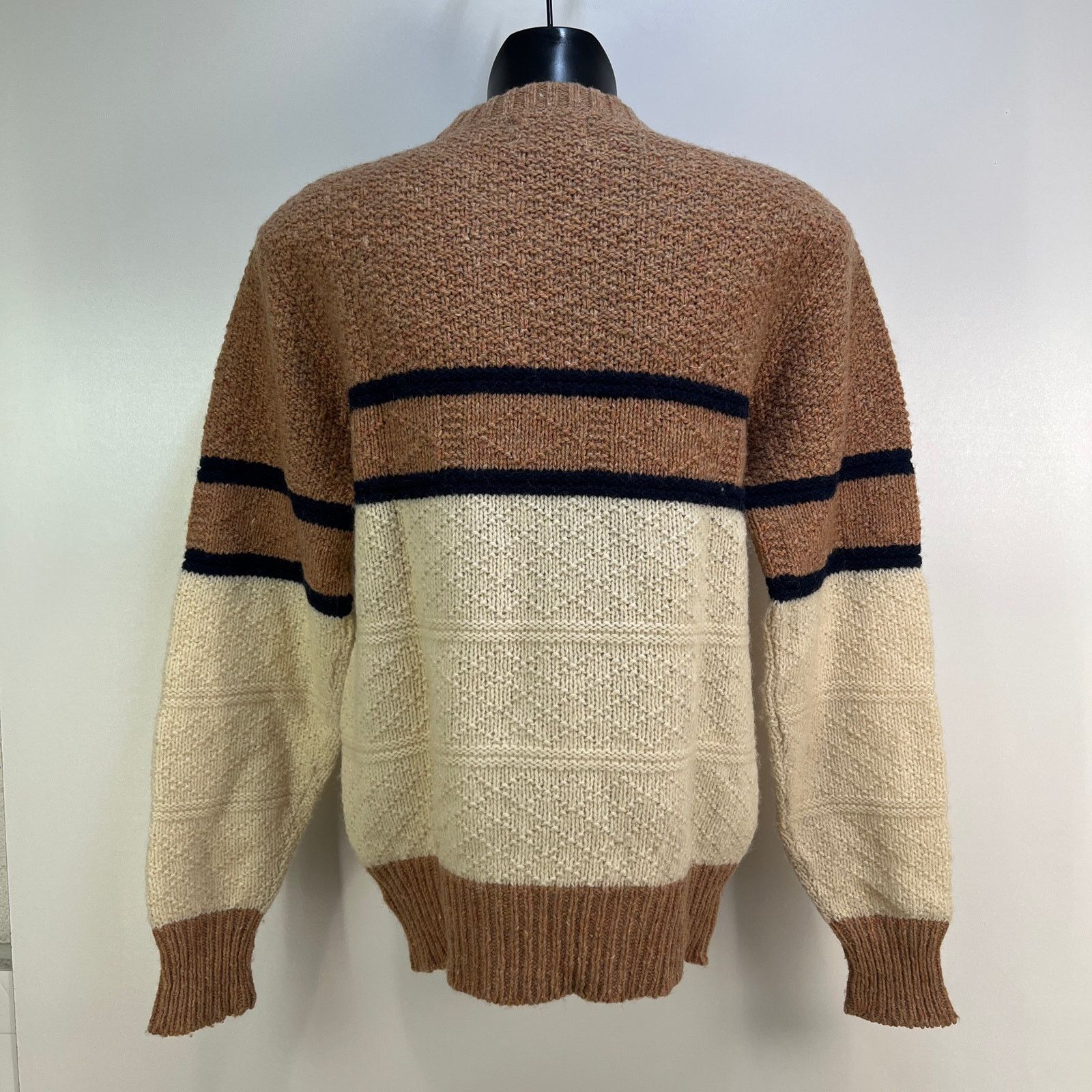 Vintage Vintage Shetland Wool Crewneck Sweater Striped Tan Ivory Size US M / EU 48-50 / 2 - 6 Thumbnail