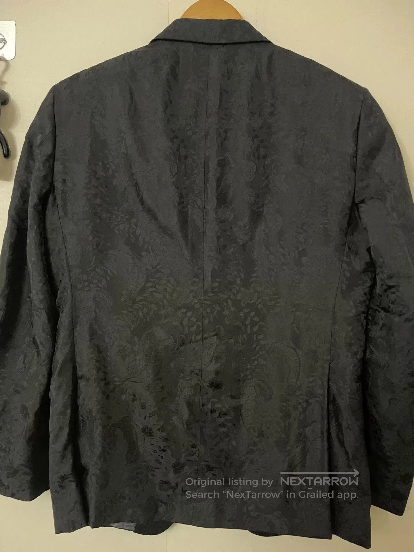 Louis Vuitton lv dark patterned suit jacket. Size US M / EU 48-50 / 2 - 3 Thumbnail
