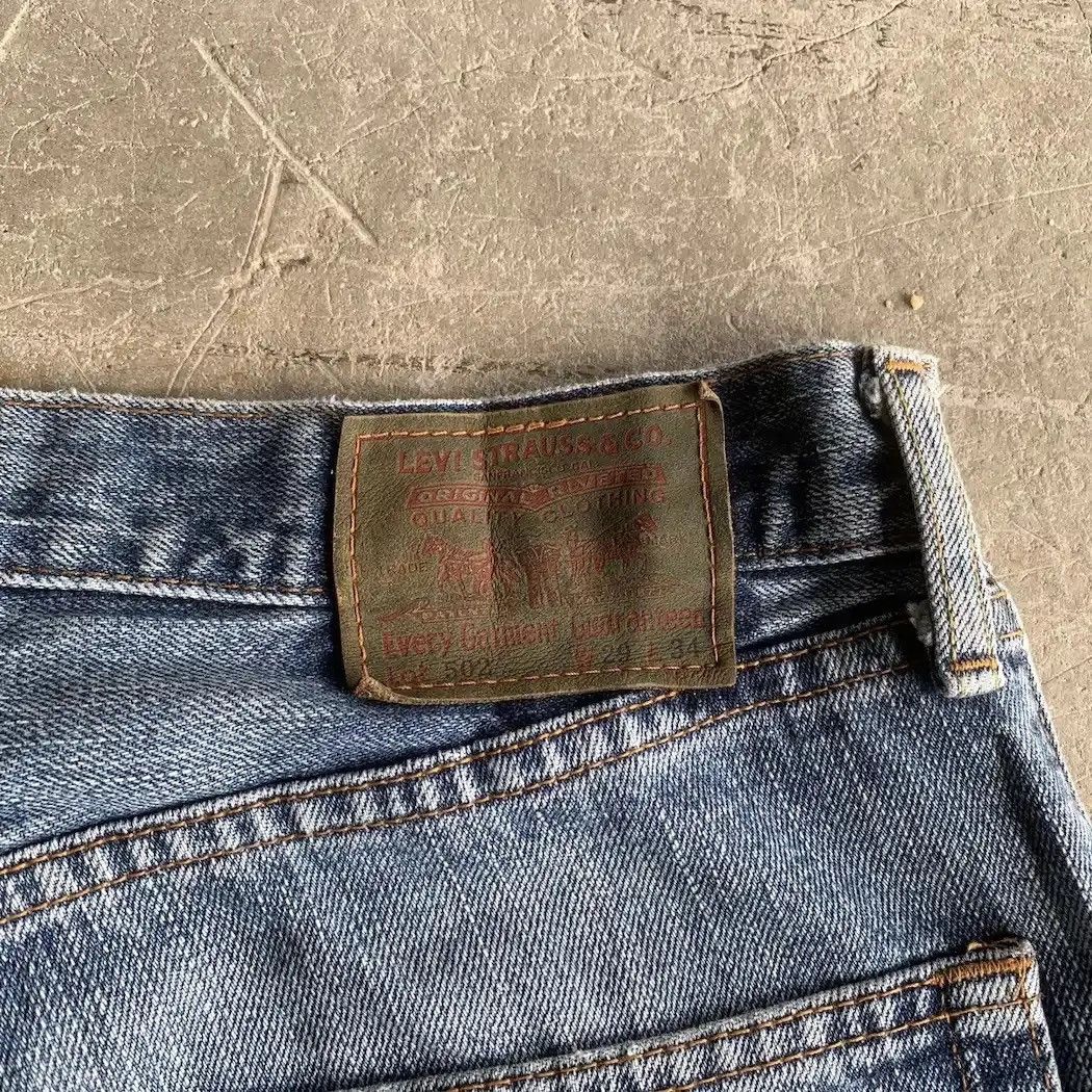 Levi's Vintage Clothing Levi’s 502 Distressed Denim Levis Jeans Trousers Pants Size US 28 / EU 44 - 13 Thumbnail