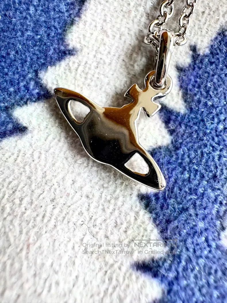 Vivienne Westwood Vivienne Westwood Vintage Silver Small Saturn Necklace Size ONE SIZE - 3 Thumbnail