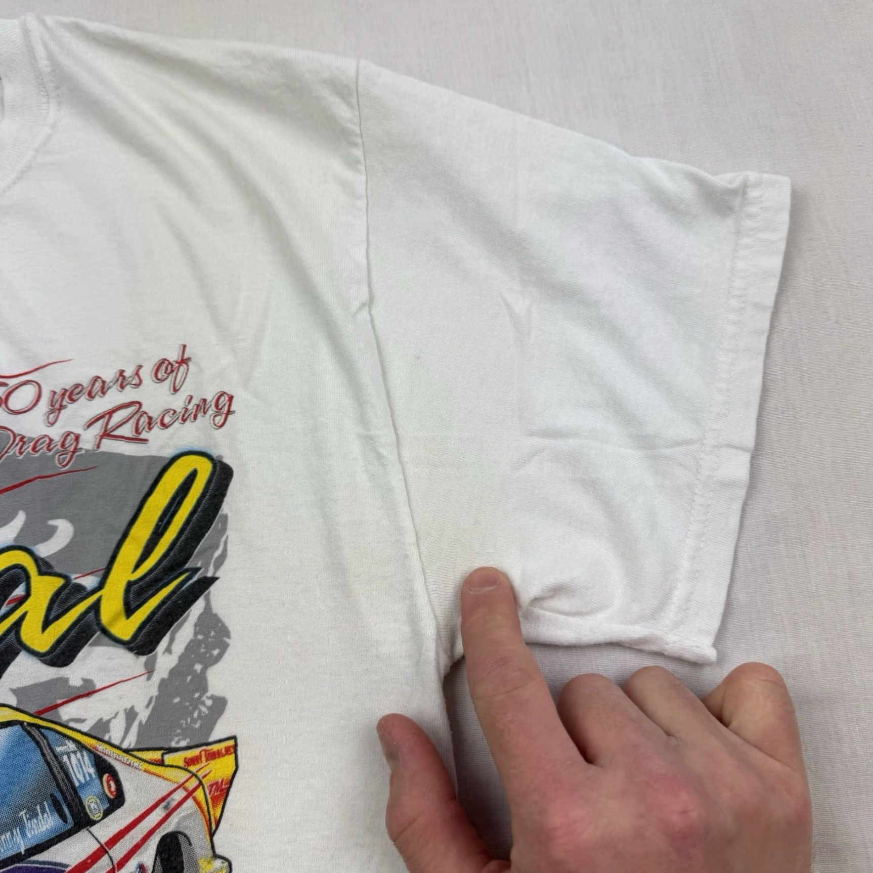 Hanes VINTAGE Hanes Drag Racing T-Shirt Adult Medium White Graphic Y2K Classic Mens Size US M / EU 48-50 / 2 - 6 Thumbnail
