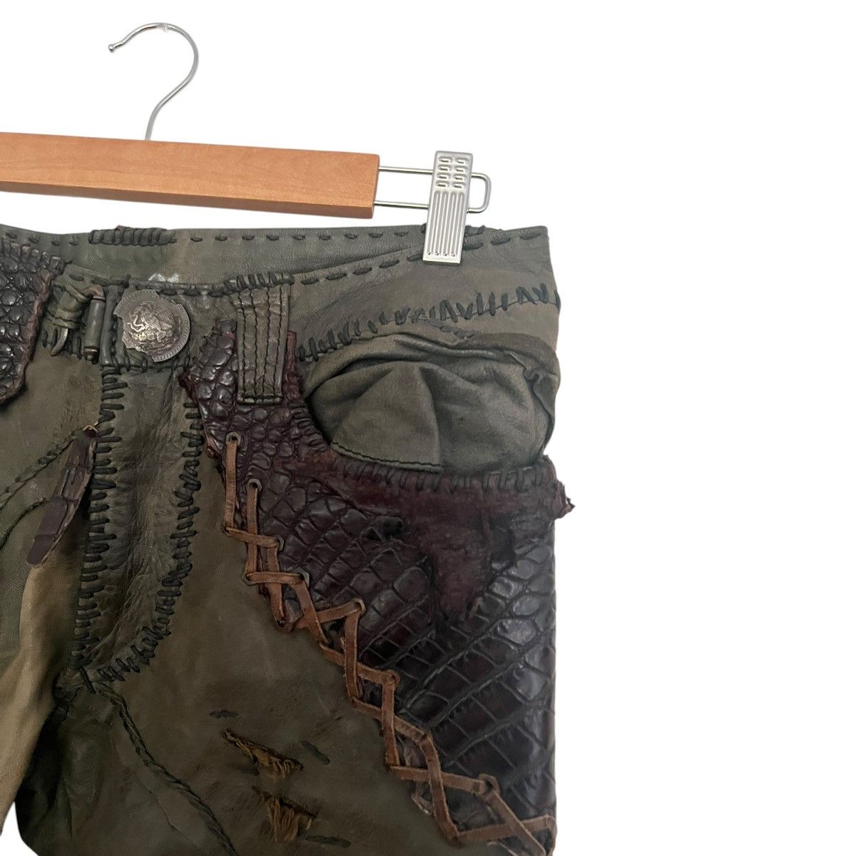 14th Addiction 14th addiction leather crocodile pants Size US 31 - 7 Thumbnail