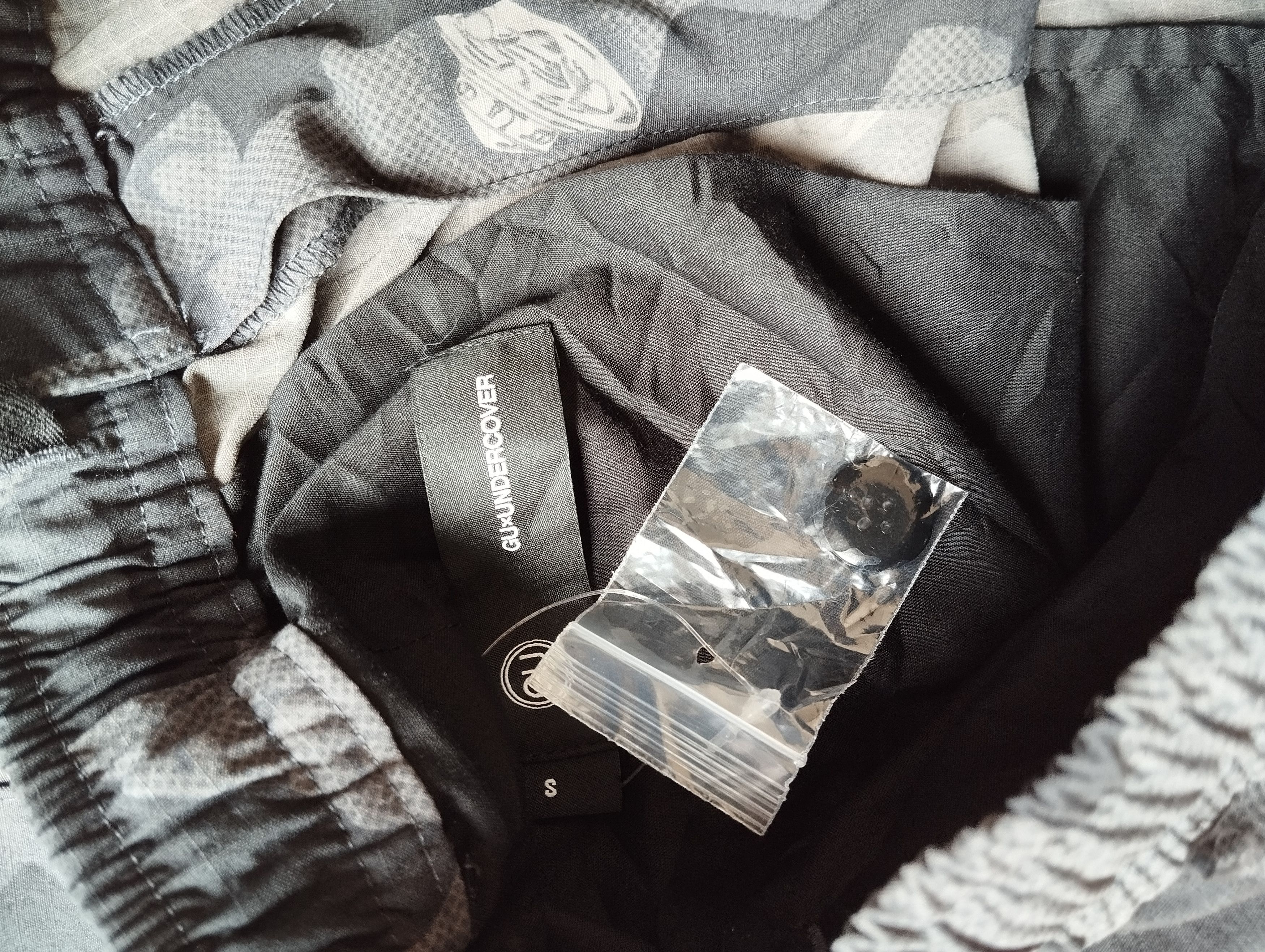 GU × Undercover GU x Undercover UFO Cargo Pants Size US 30 / EU 46 - 3 Thumbnail