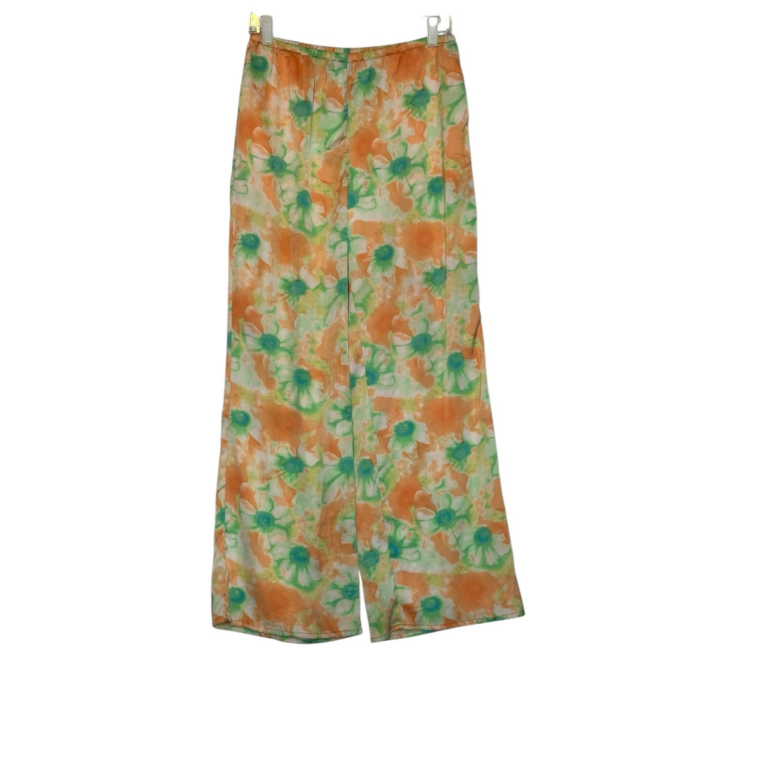 Urban Outfitters Urban Outfitters floral wide leg pull on pants size Small Size 30" / US 8 / IT 44 - 8 Thumbnail