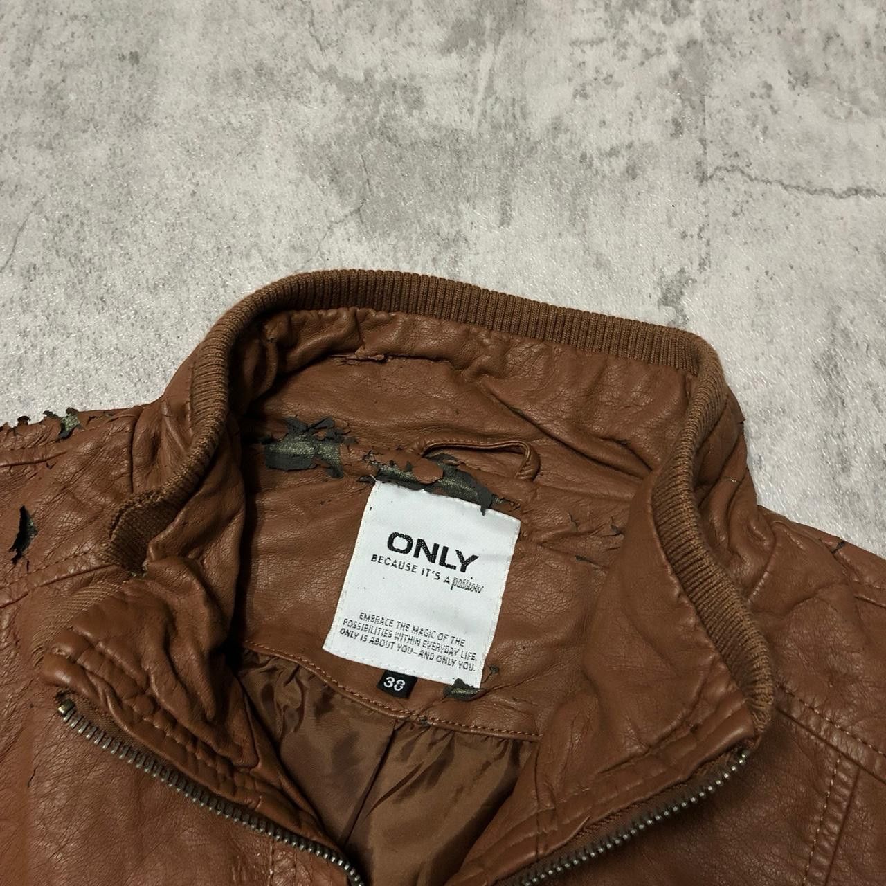 Other Brown leather jacket with zippers and studs #leatherjacket Size US M / EU 48-50 / 2 - 3 Thumbnail