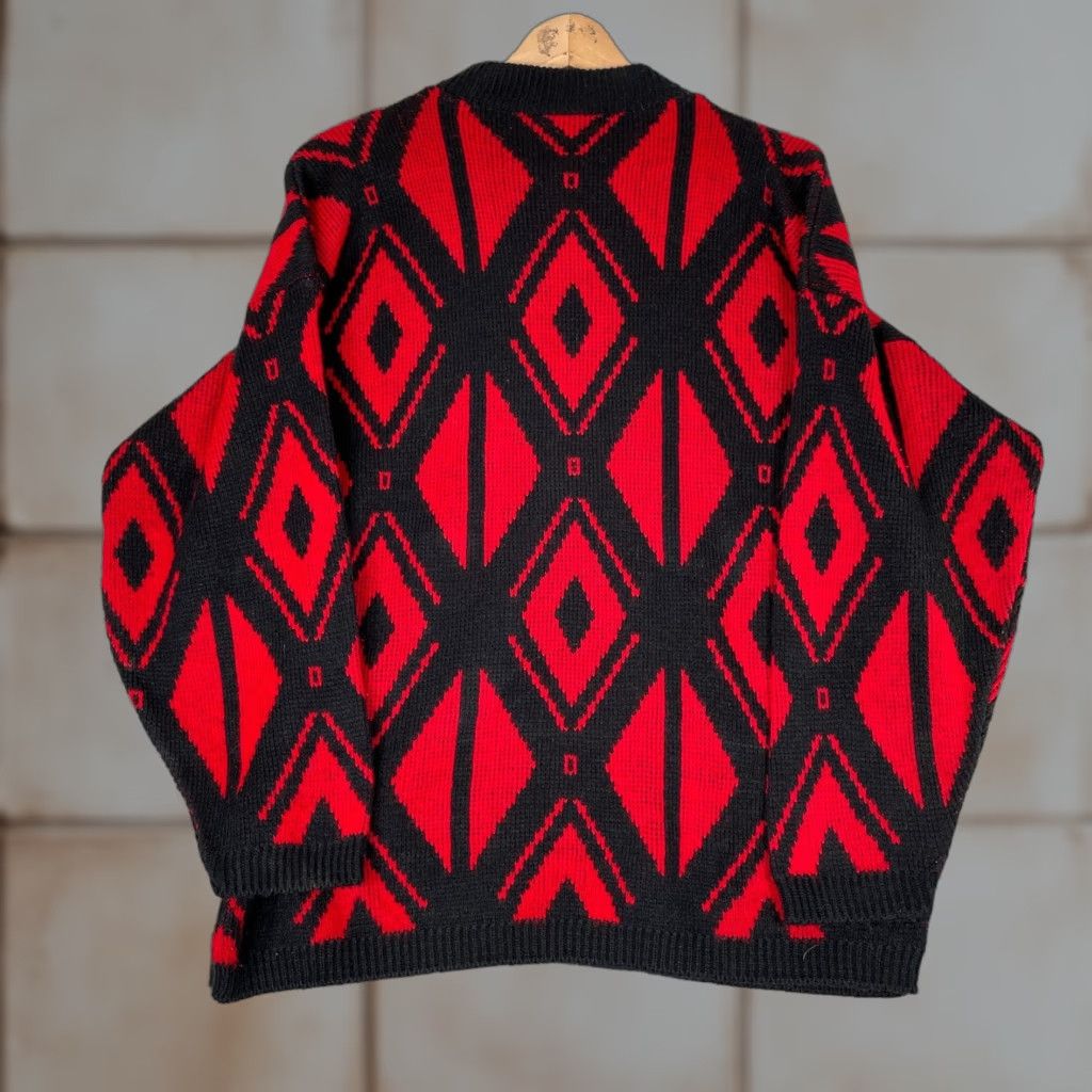 Vintage VINTAGE American Pride Sweater Mens L Red Diamond Geometric Knit 90s USA Crew Neck Pullover Oversized Knit Pattern Argyle Casual Mens Size US L / EU 52-54 / 3 - 1 Thumbnail