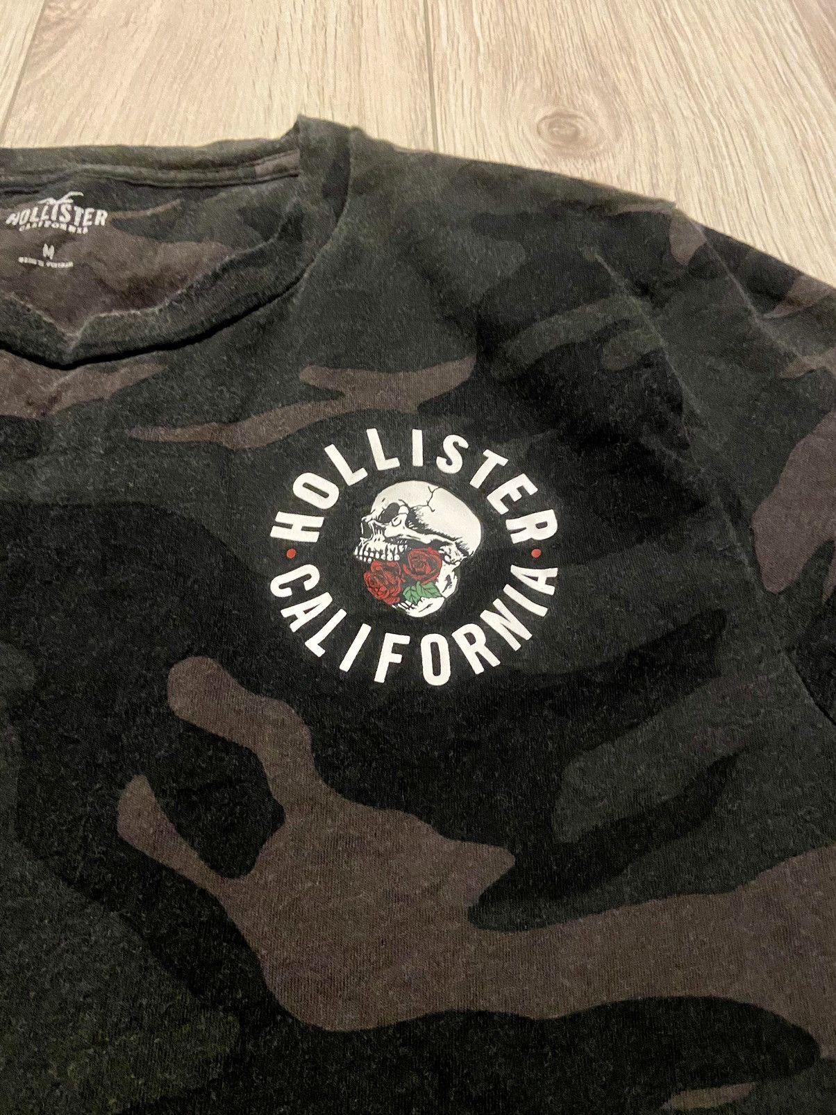 Hollister Hollister skull roses camo tee Size US M / EU 48-50 / 2 - 3 Thumbnail
