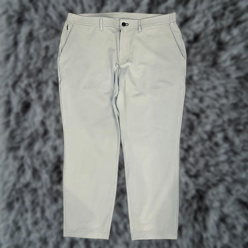 Vintage Public Rec Fog Chino Pants Men 36 Regular NWOT Fog Gray Nylon Spandex 85/15 Inseam 28 Mens Size US 36 / EU 52 - 1 Thumbnail